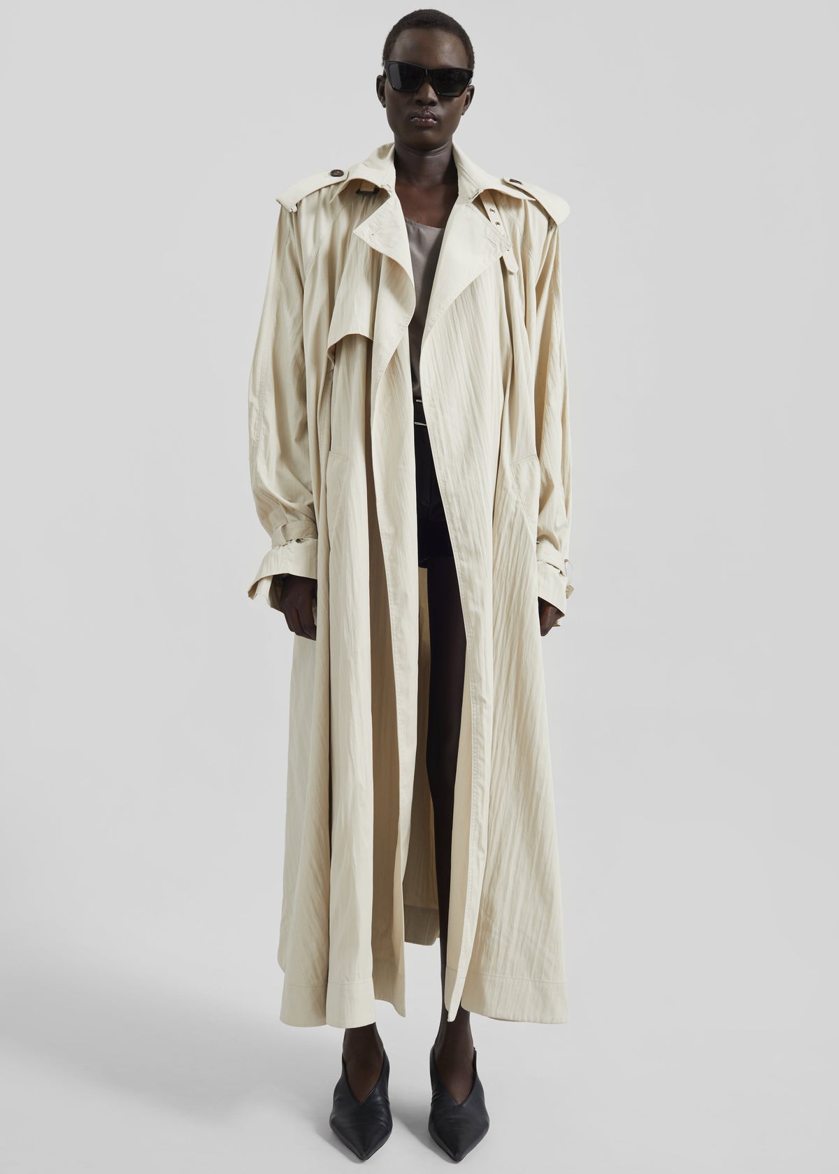 Elsdon Fluid Long Trench - Light Beige – view 6 of 11