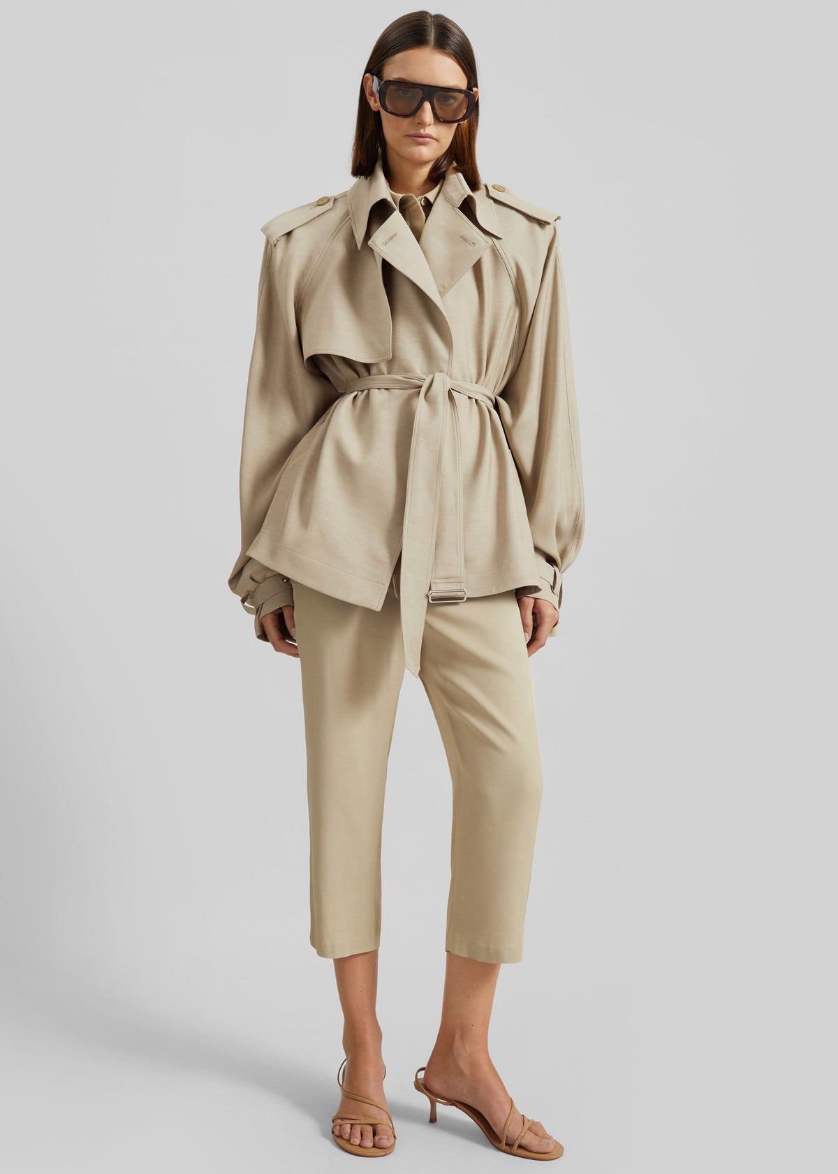 Elva Fluid Short Trench - Beige – view 9 of 11