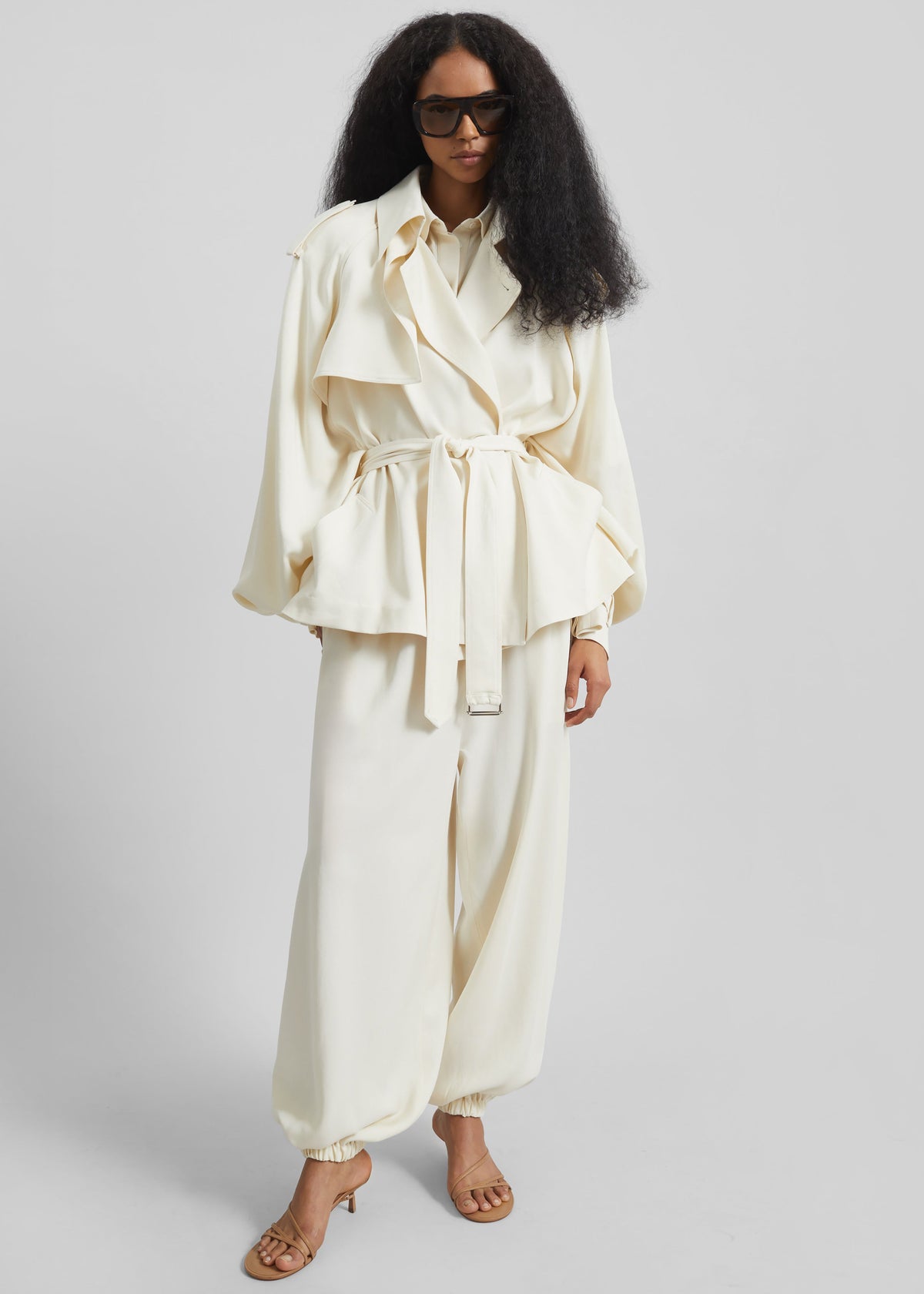 Elva Fluid Short Trench - Ivory – view 7 of 10