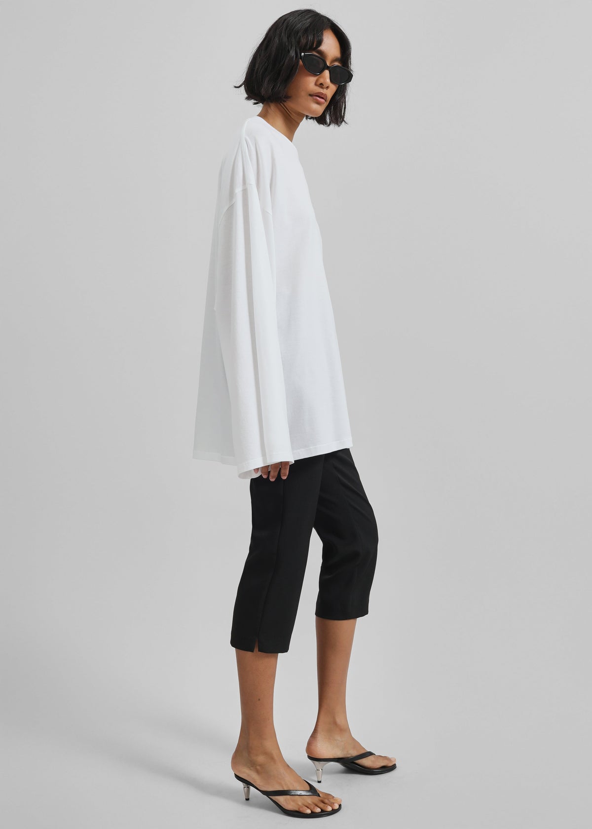Emersyn Capri Pants - Black – view 2 of 10