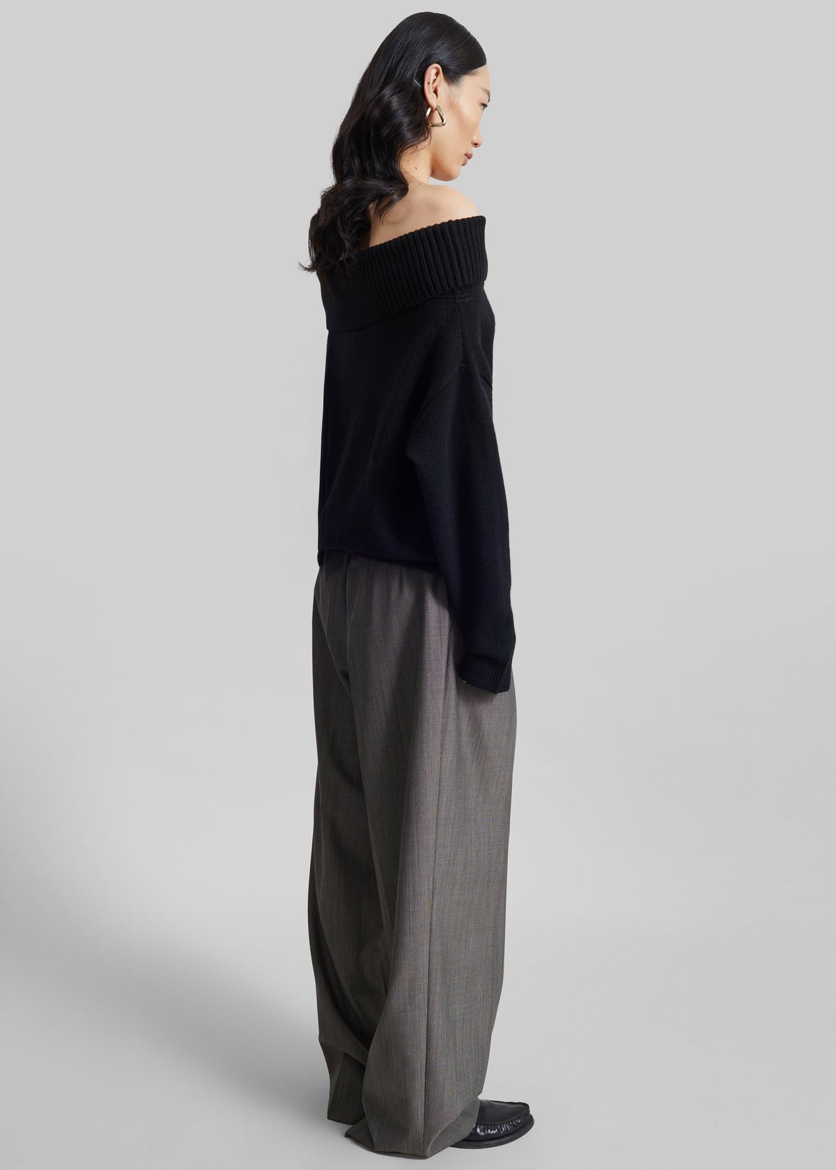 Erena Pleated Trousers - Dark Taupe – view 7 of 8