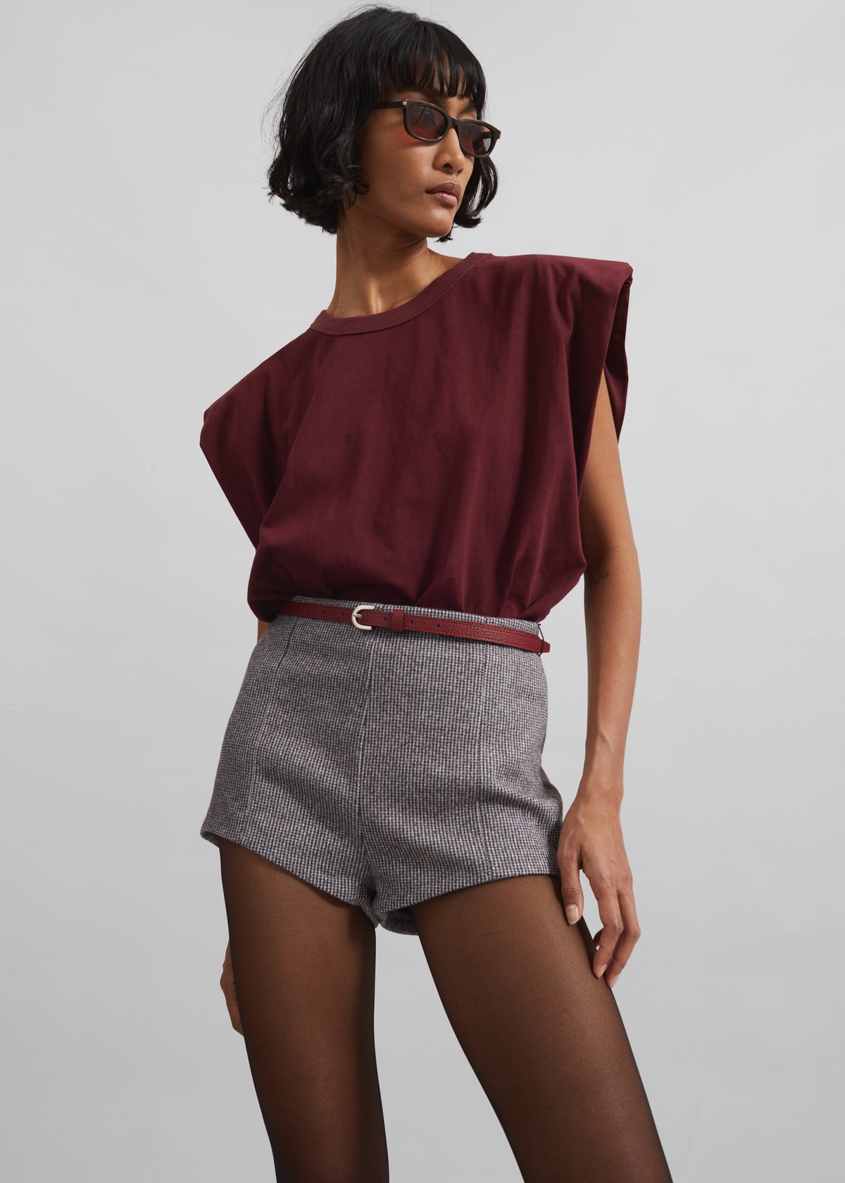Eva Padded Shoulder Muscle T-Shirt - Burgundy – view 3 of 5