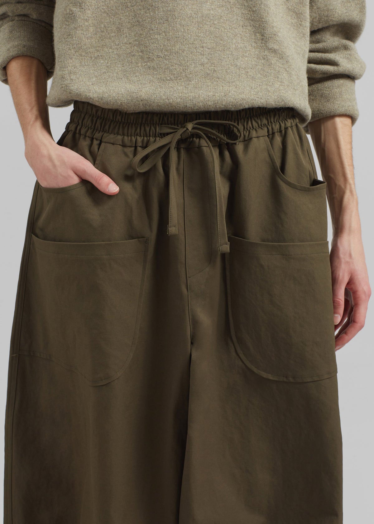 Fae Balloon Pants - Army Green – view 3 of 8