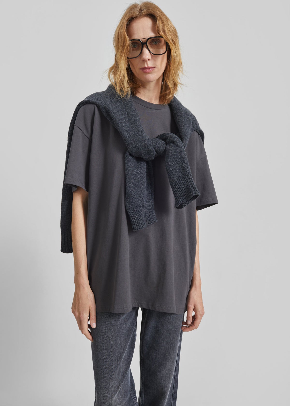 Faro Boxy Tee - Charcoal – view 4 of 5
