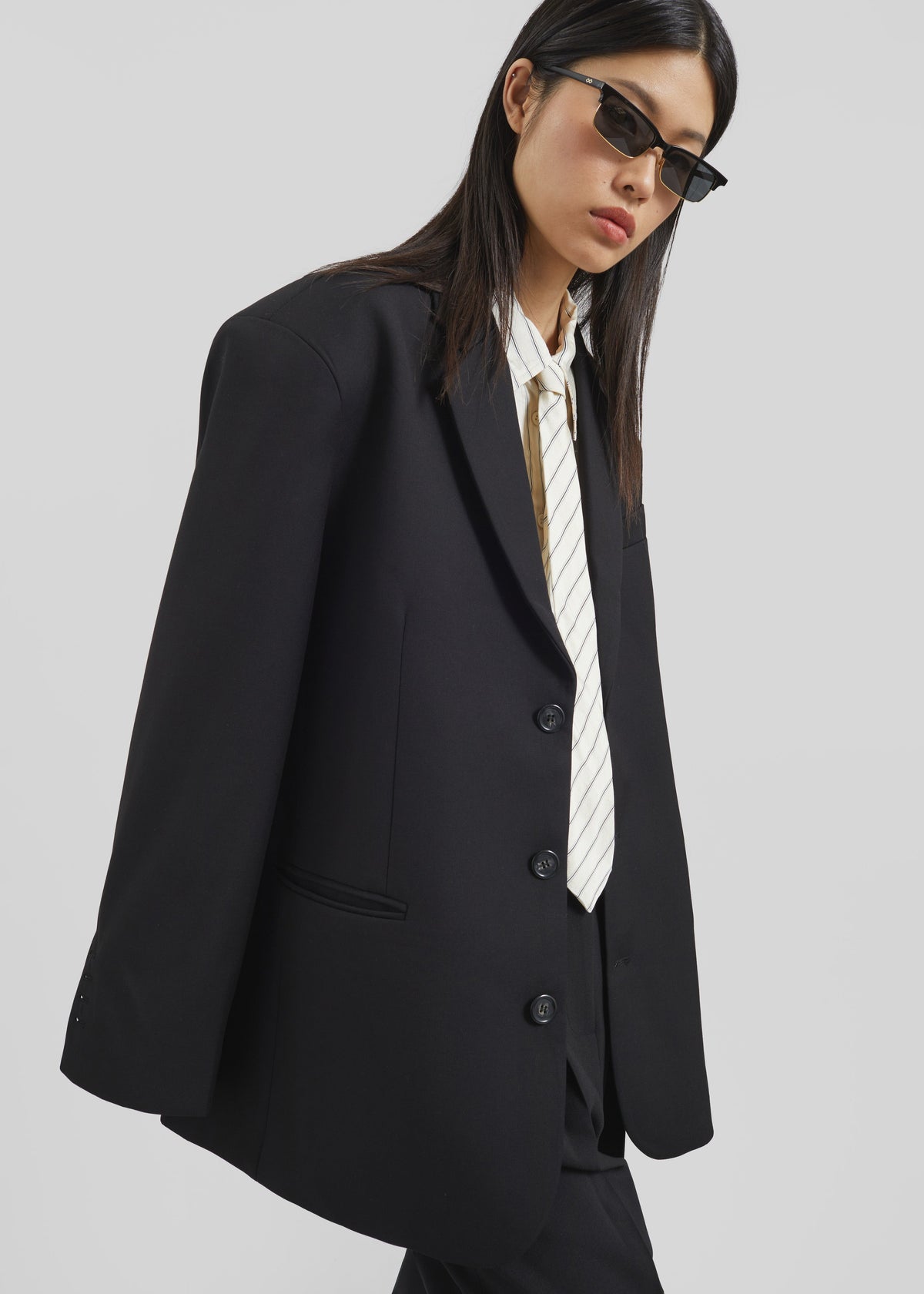 Gelso Oversized Blazer - Black – view 2 of 11