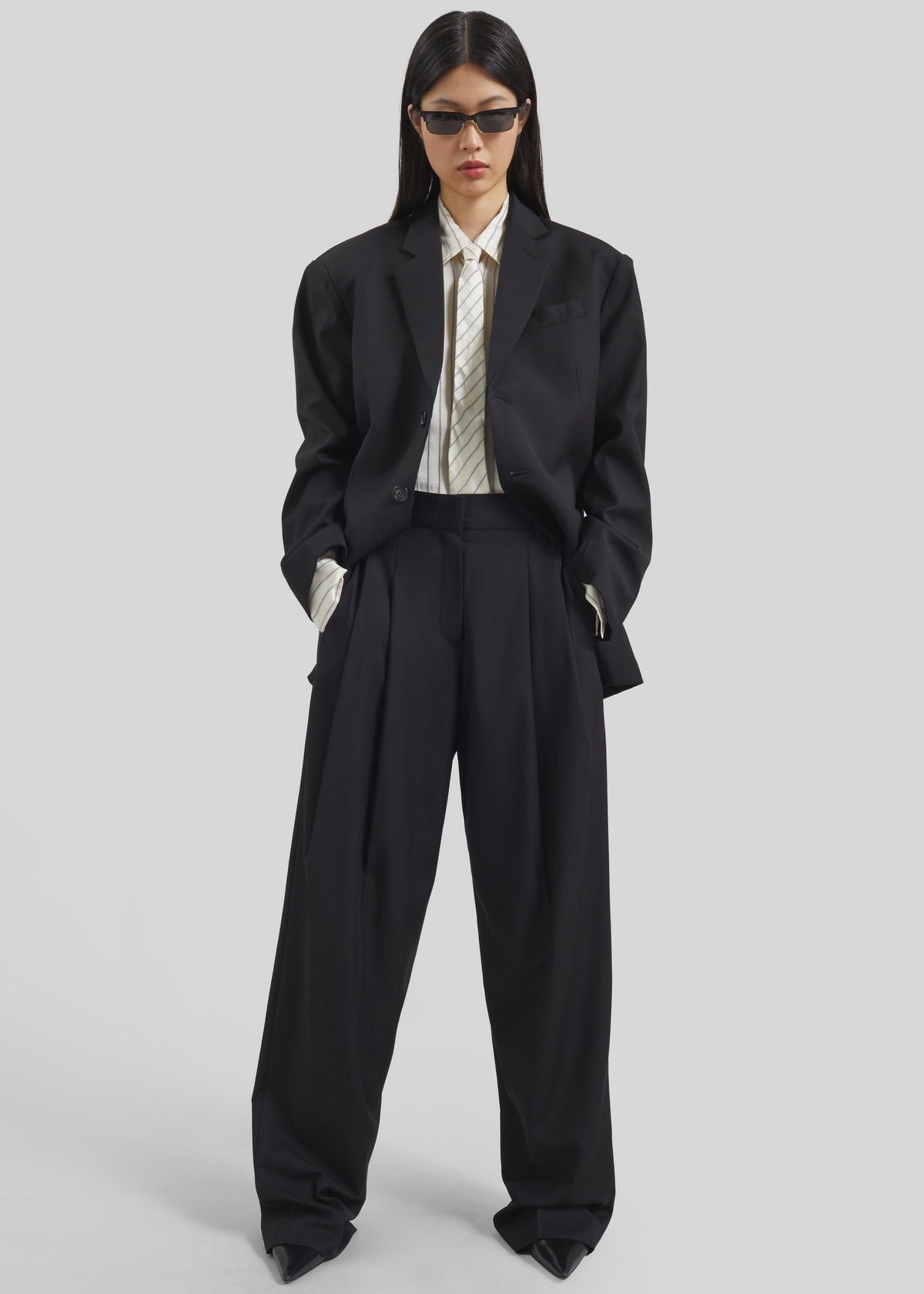 Gelso Pleated Trousers - Black – view 2 of 14