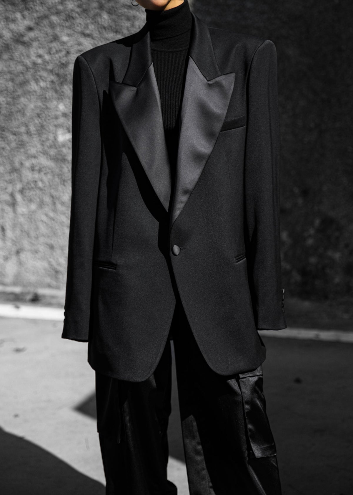 Halle Satin Collar Blazer - Black – view 5 of 11
