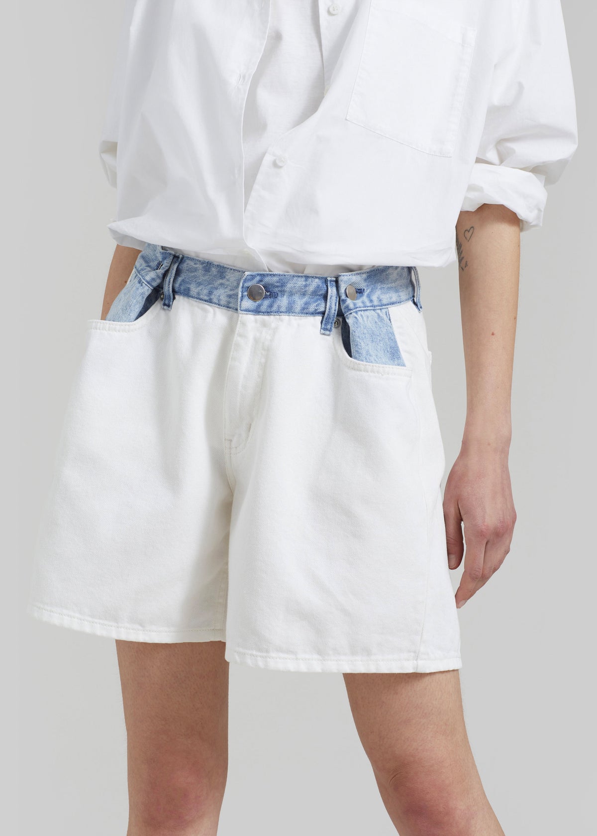 Hayla Contrast Denim Shorts - Off White/Blue – view 8 of 11