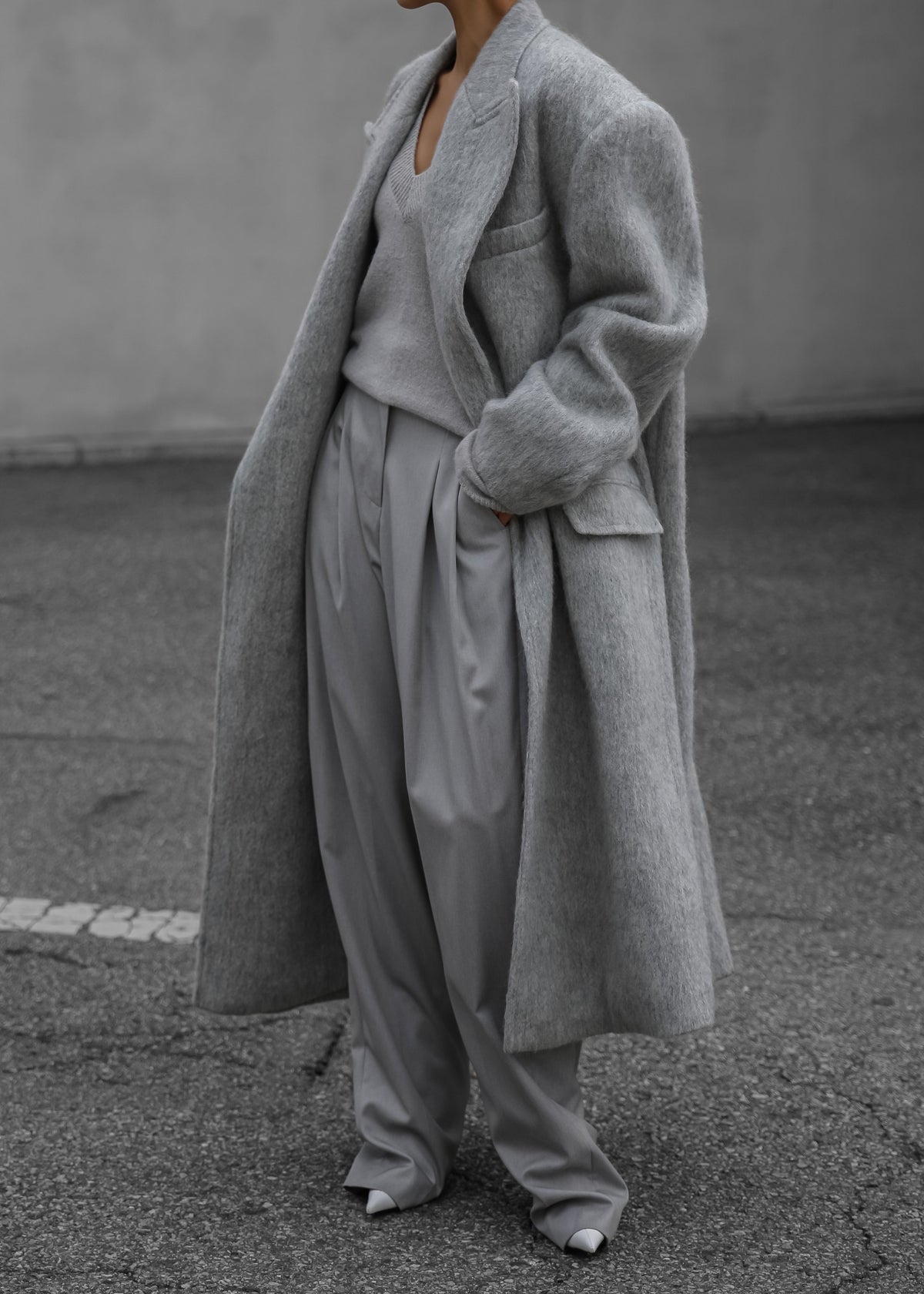 John Oversized Coat - Light Grey – view 5 of 12