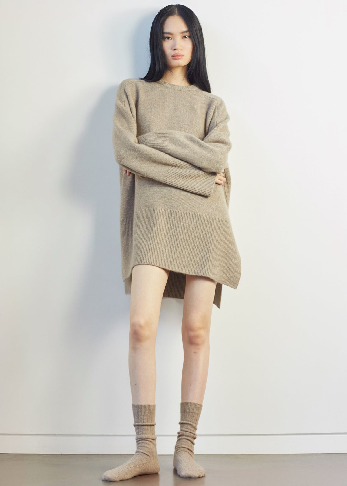 Kairon Cashmere Crewneck Sweater - Beige – view 4 of 12