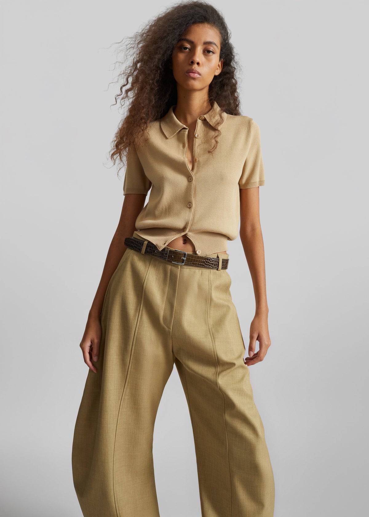Keasden Barrel Leg Trousers - Camel – view 5 of 10