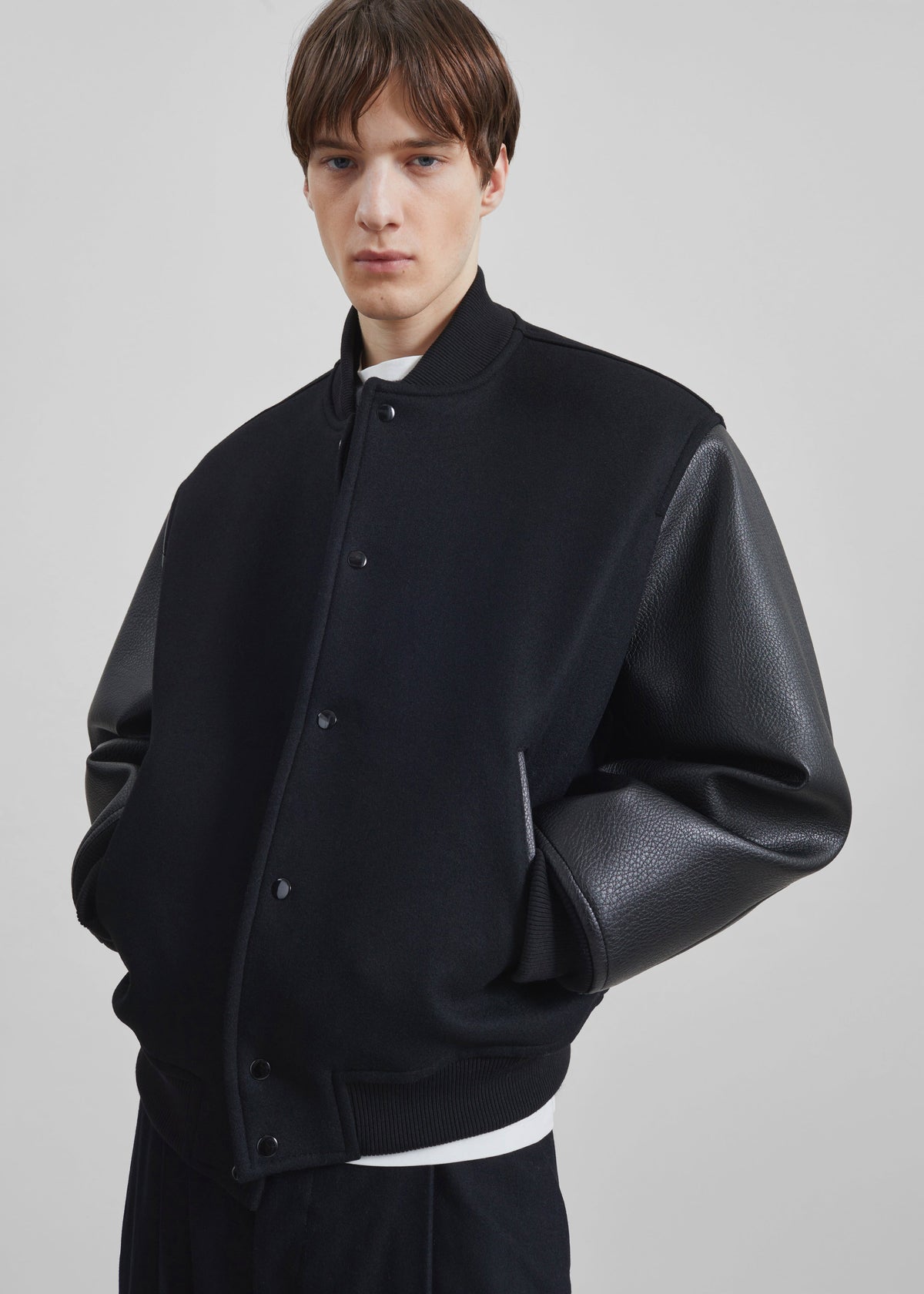 Kerava Oversized Bomber Jacket - Black – view 4 of 9