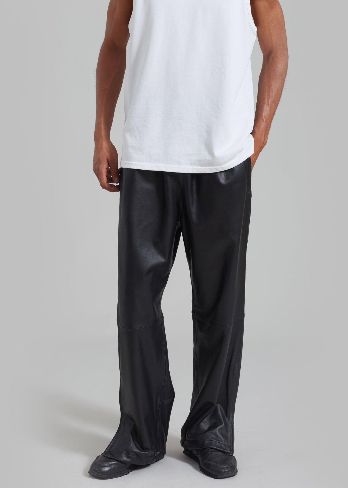 Kevin Leather Trousers - Black – view 11 of 14