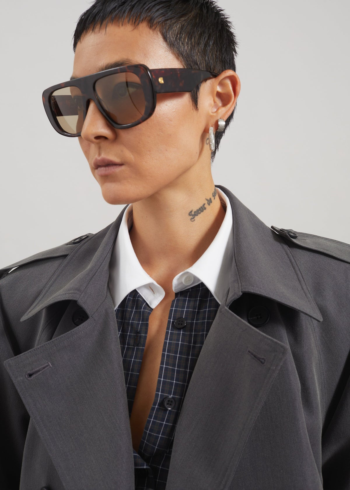 Kinsley Cropped Trench Jacket - Grey – view 6 of 9