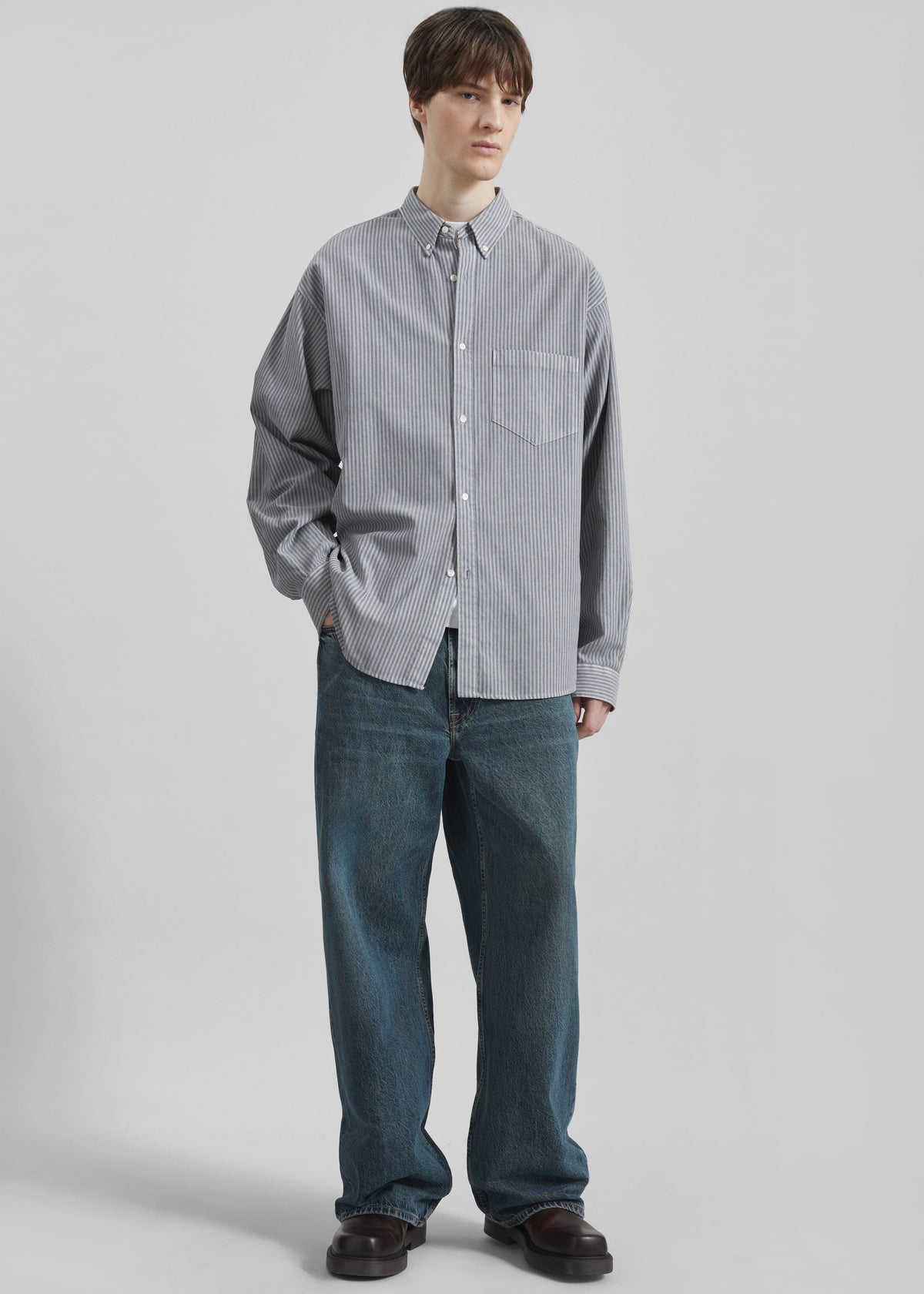 Legan Shirt - Grey Stripe – view 3 of 9