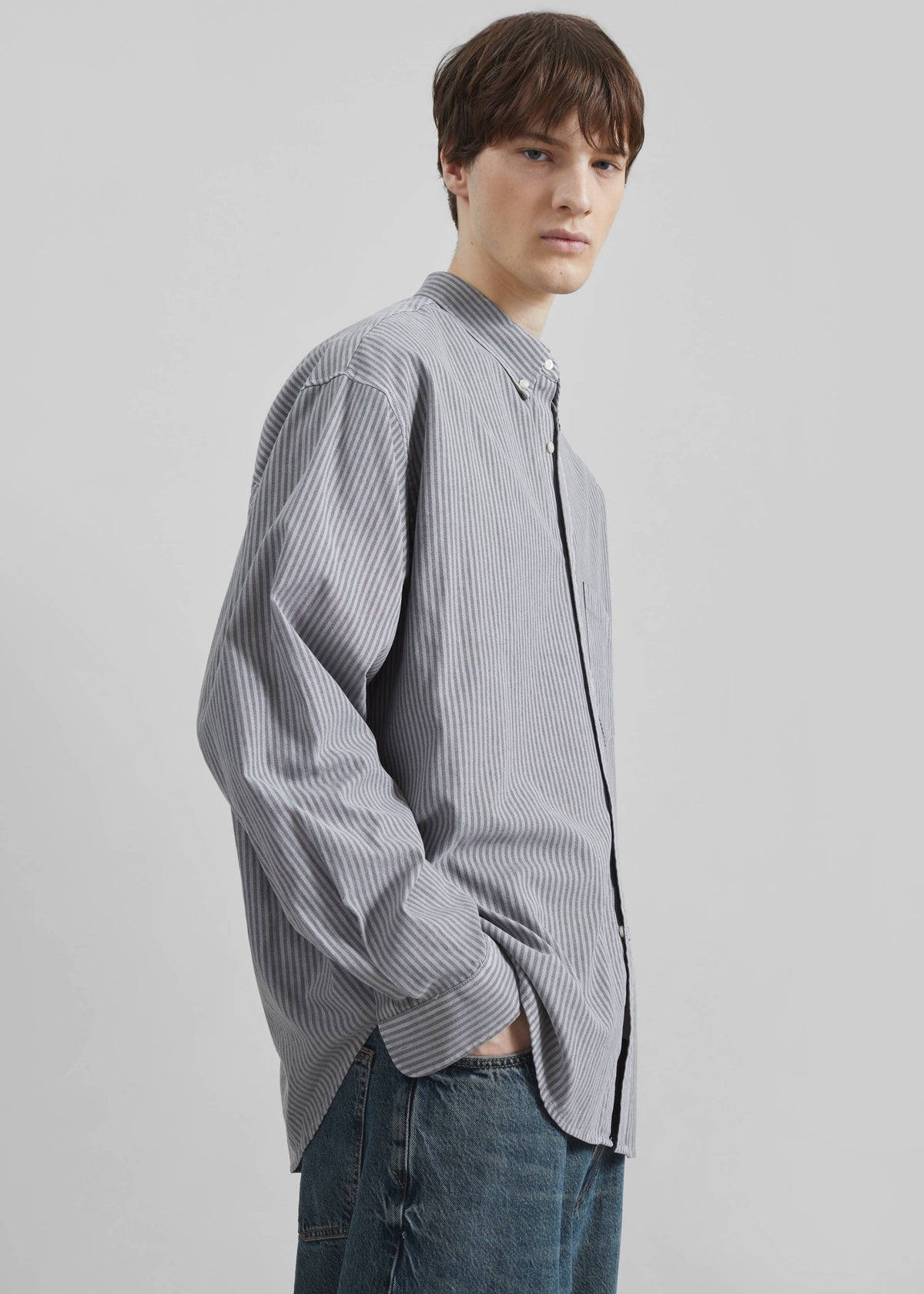 Legan Shirt - Grey Stripe – view 4 of 9