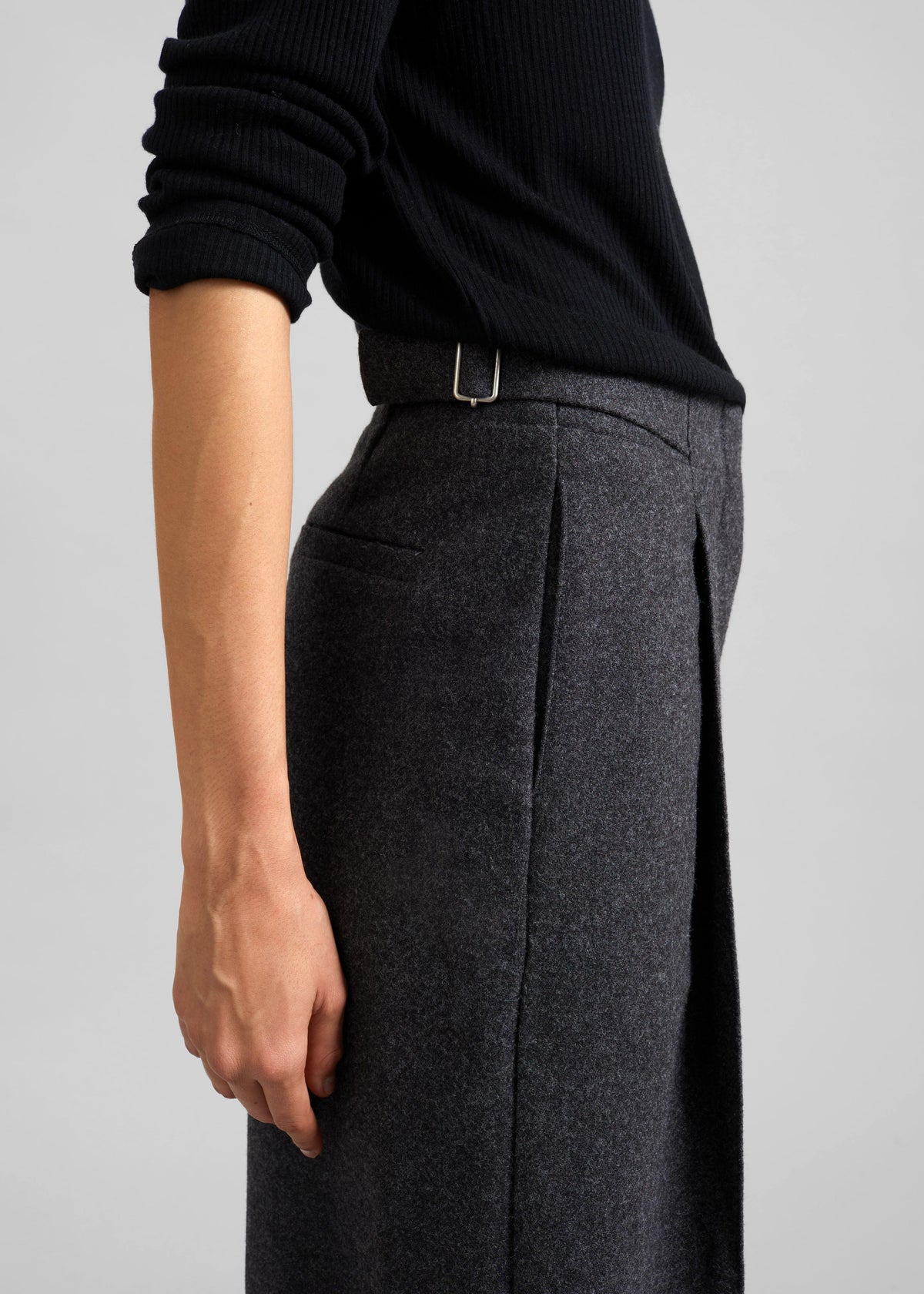 Leher Tailored Wool Culottes - Charcoal – view 5 of 10