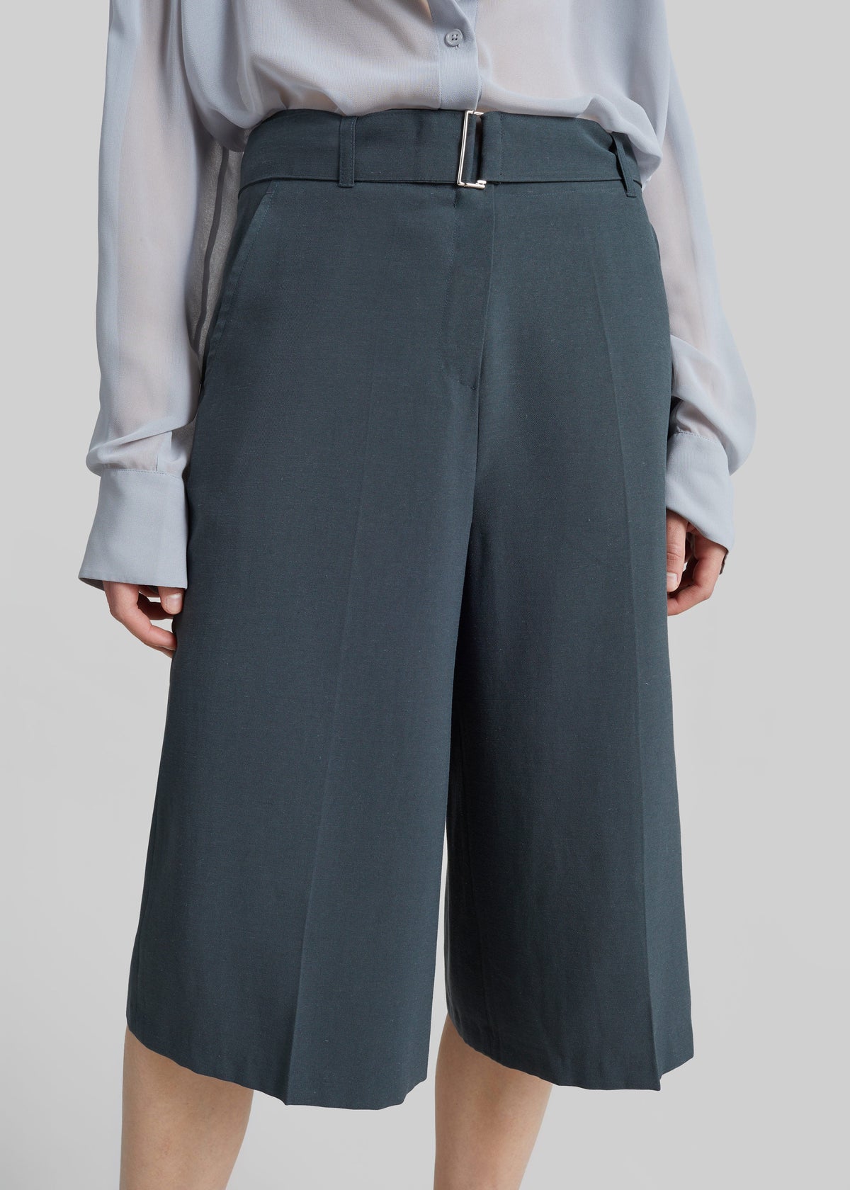 Lioni Tailored Bermuda Shorts - Deep Teal – view 4 of 10