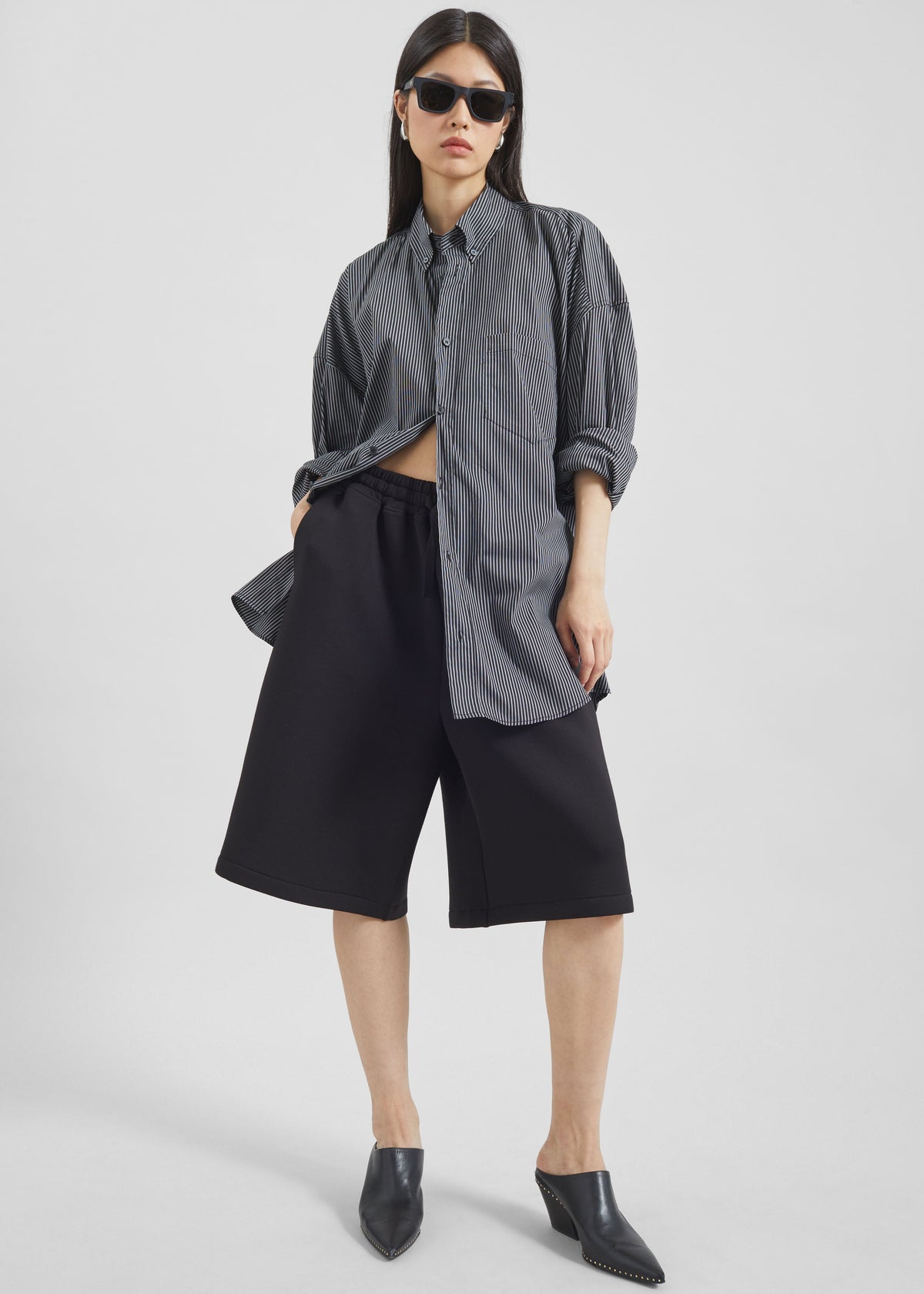 Lioris Oversized Shirt - Black/White Stripe – view 5 of 10