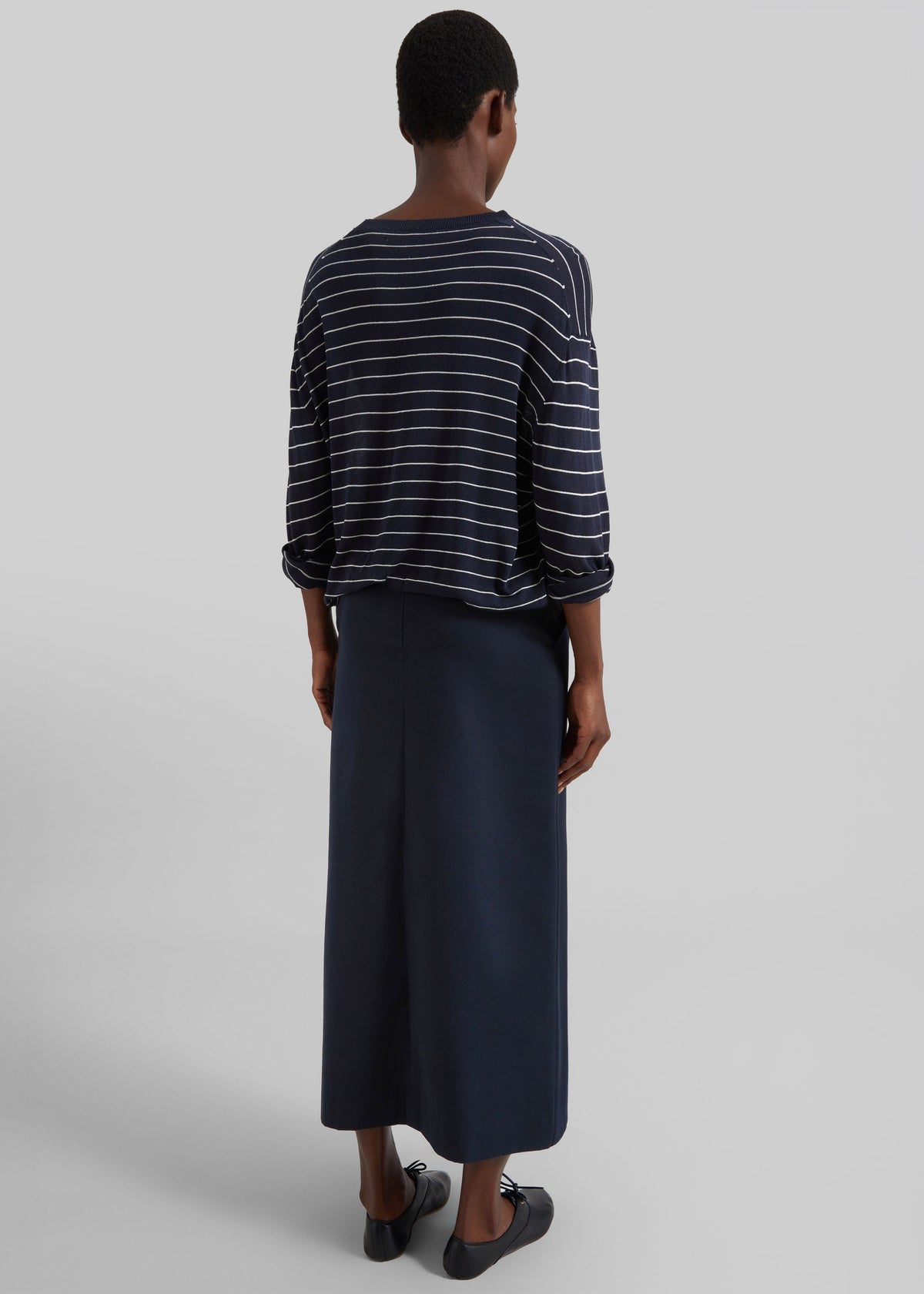 Lisle Front Slit Pencil Skirt - Navy – view 7 of 7