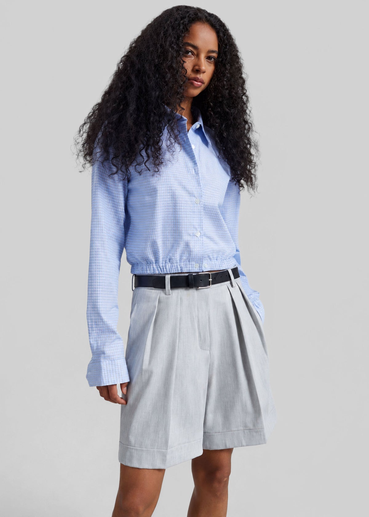 Lison Cropped Shirt - Checked Blue – view 3 of 7