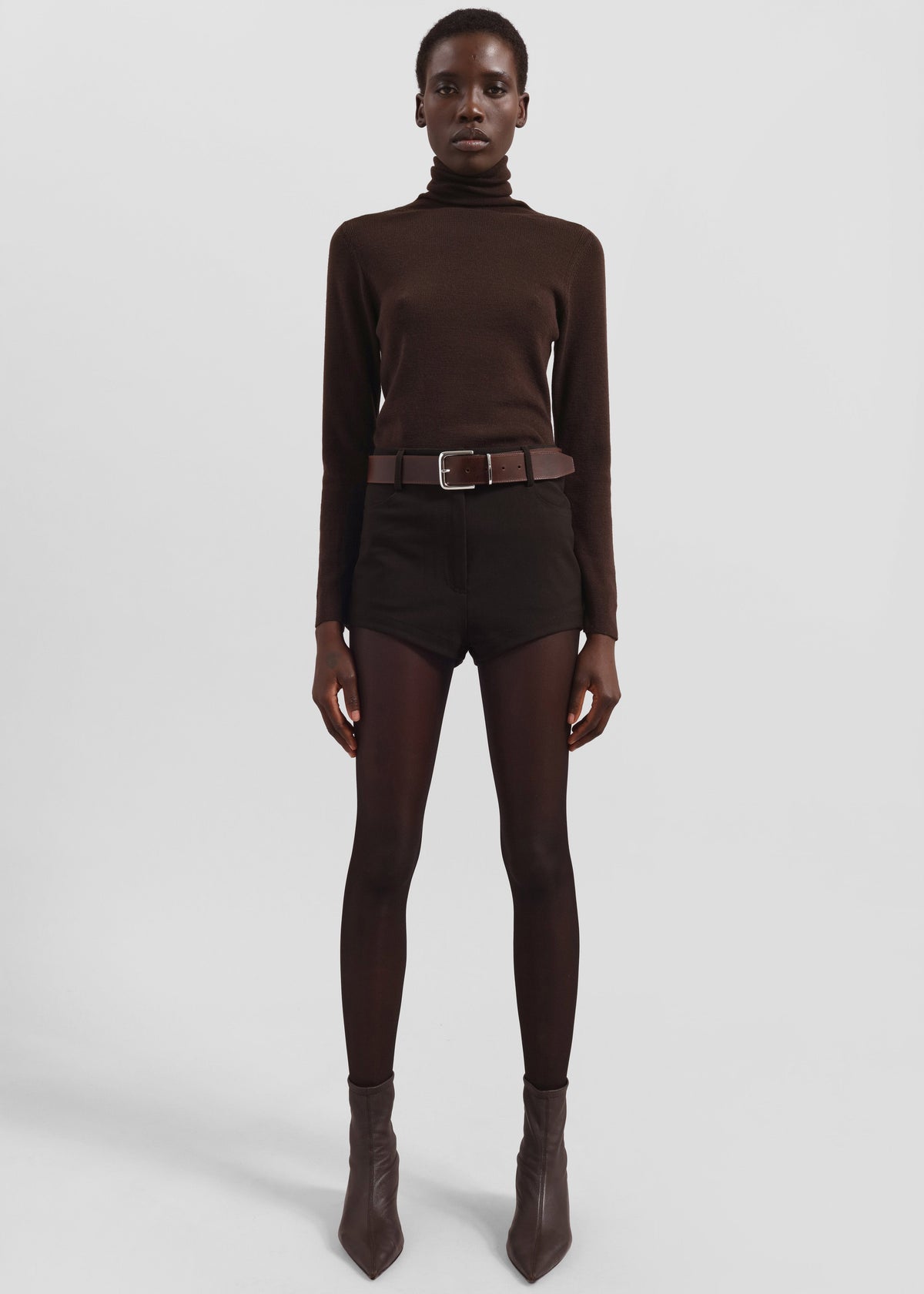 Loen Hot Pants - Brown – view 5 of 8
