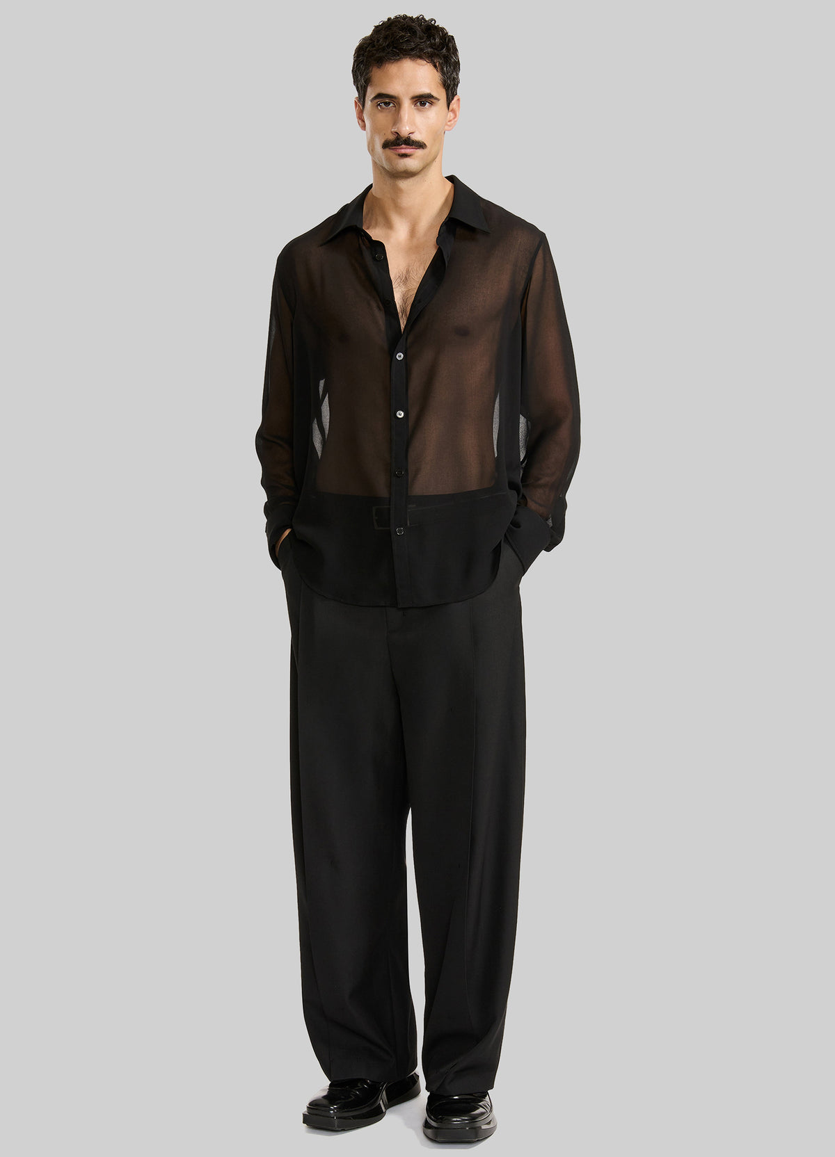 [gender-male] – view 7 of 10