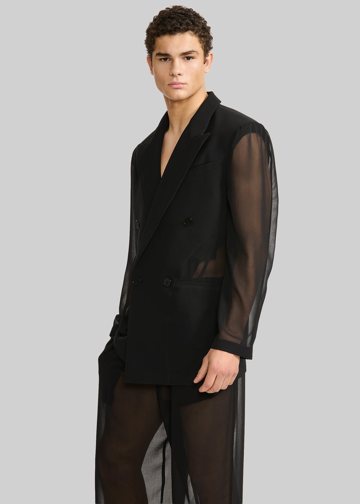 [gender-male] – view 4 of 8