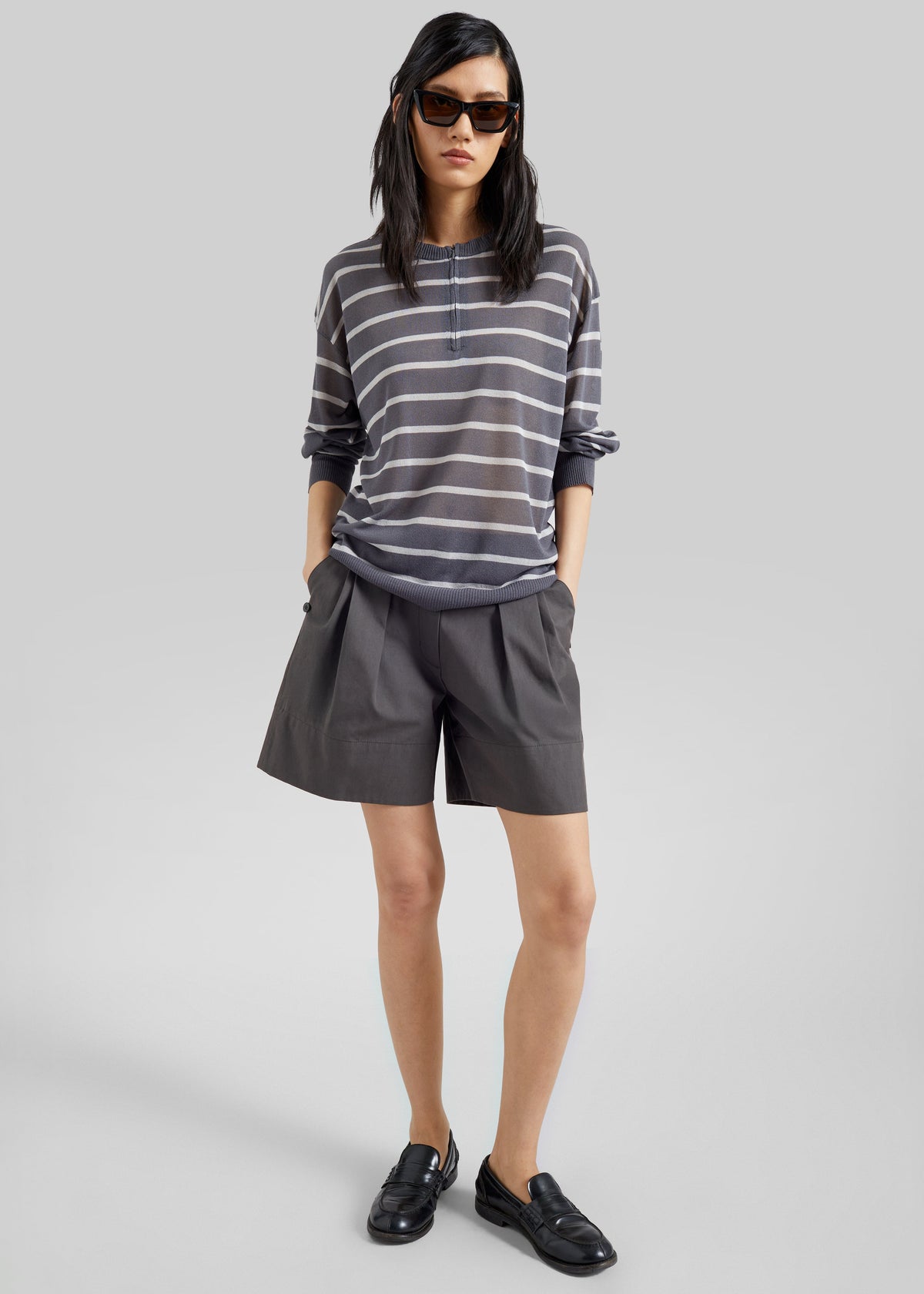 Low Classic Tuck Point Turn-Up Shorts - Charcoal – view 1 of 8