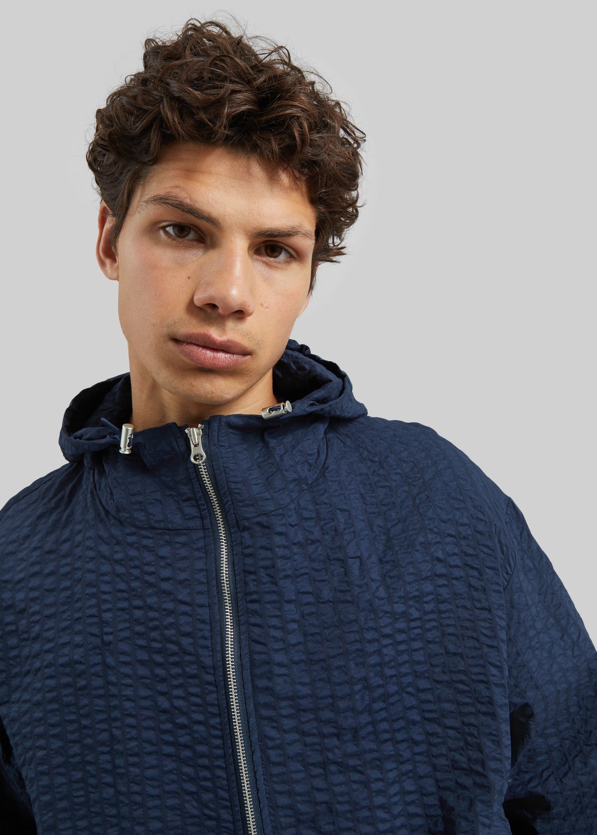 Luynes Seersucker Drawstring Jacket - Navy – view 2 of 7