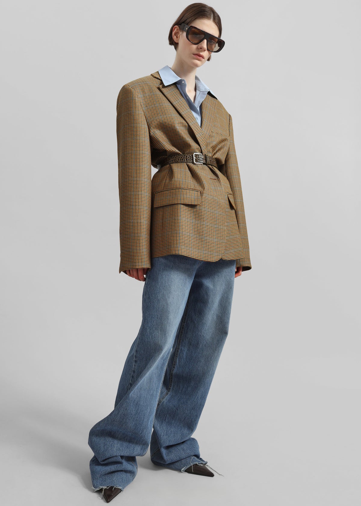 Lyra Oversized Houndstooth Blazer - Camel – view 3 of 8