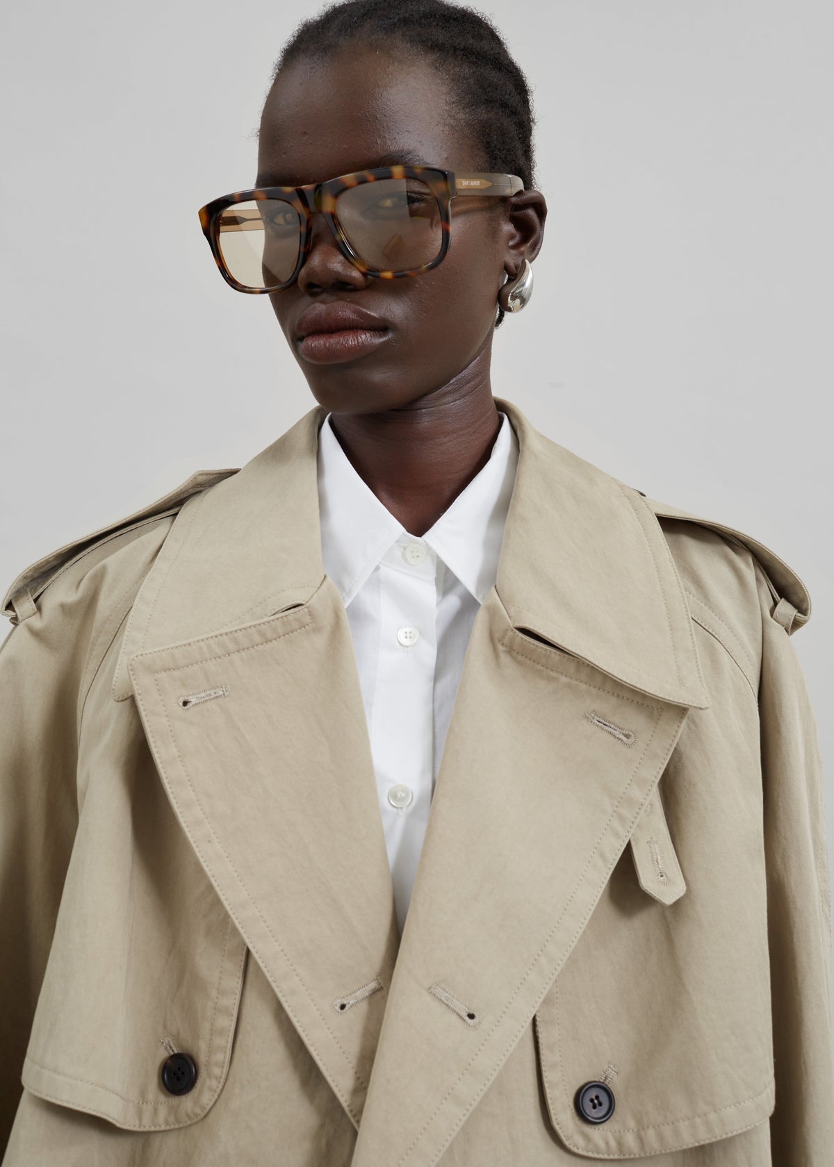 Mads Cropped Trench - Beige – view 6 of 15