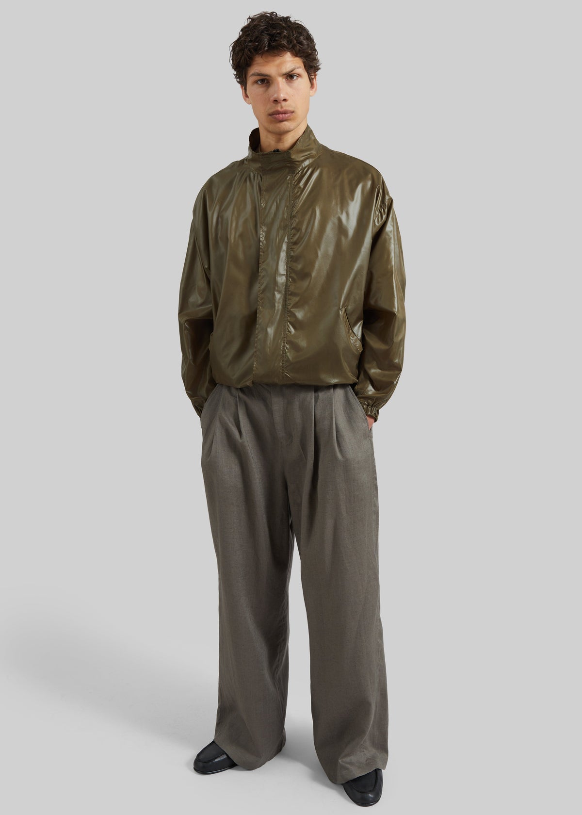 Malmore Windbreaker Jacket - Dark Olive – view 6 of 11