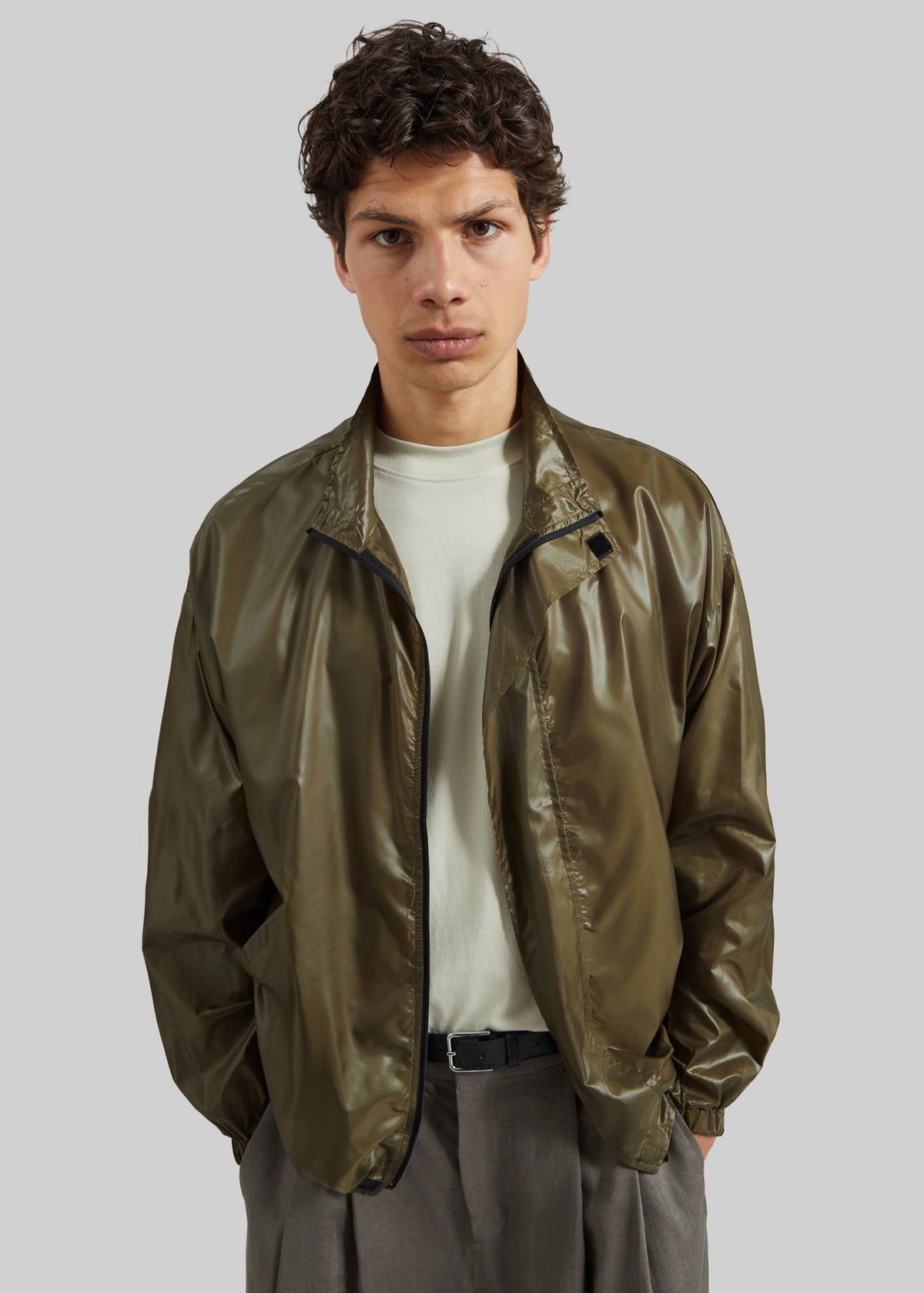 Malmore Windbreaker Jacket - Dark Olive – view 3 of 11
