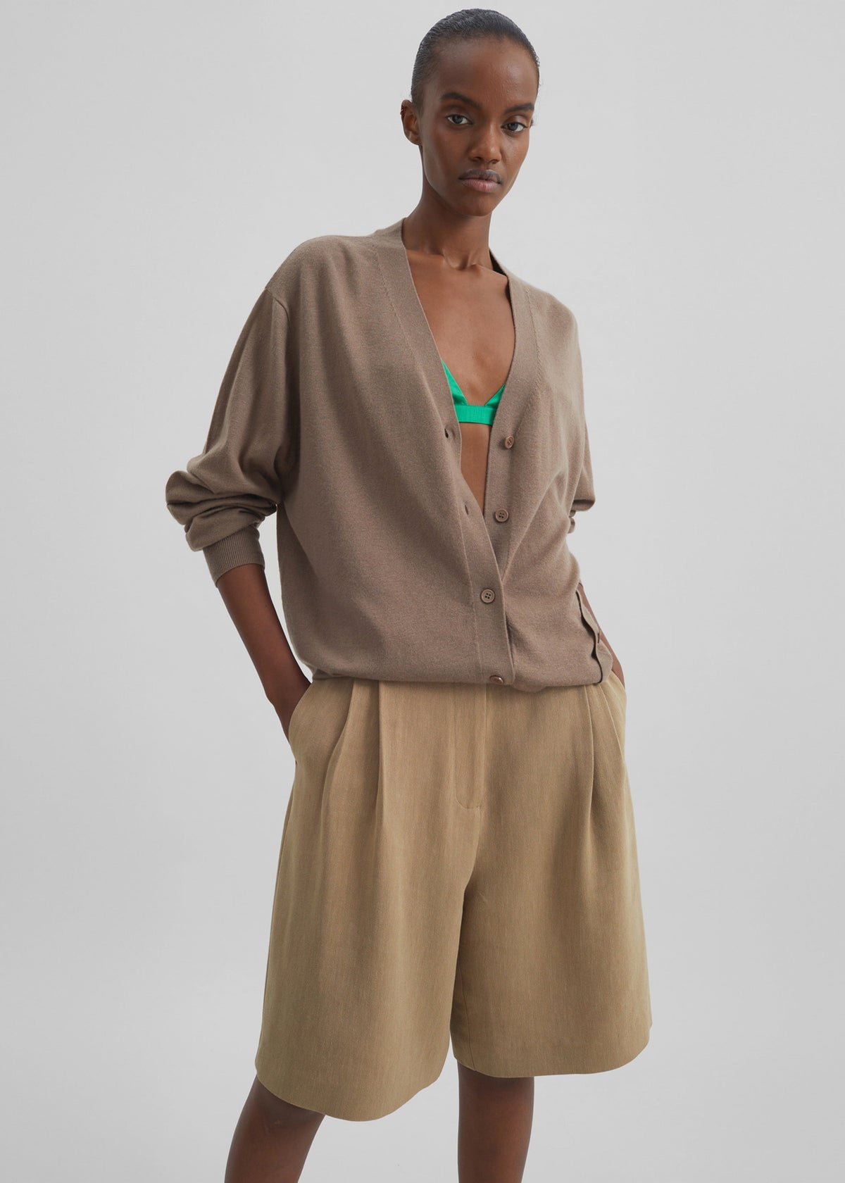 Marfa Linen Bermuda Shorts - Camel – view 2 of 7