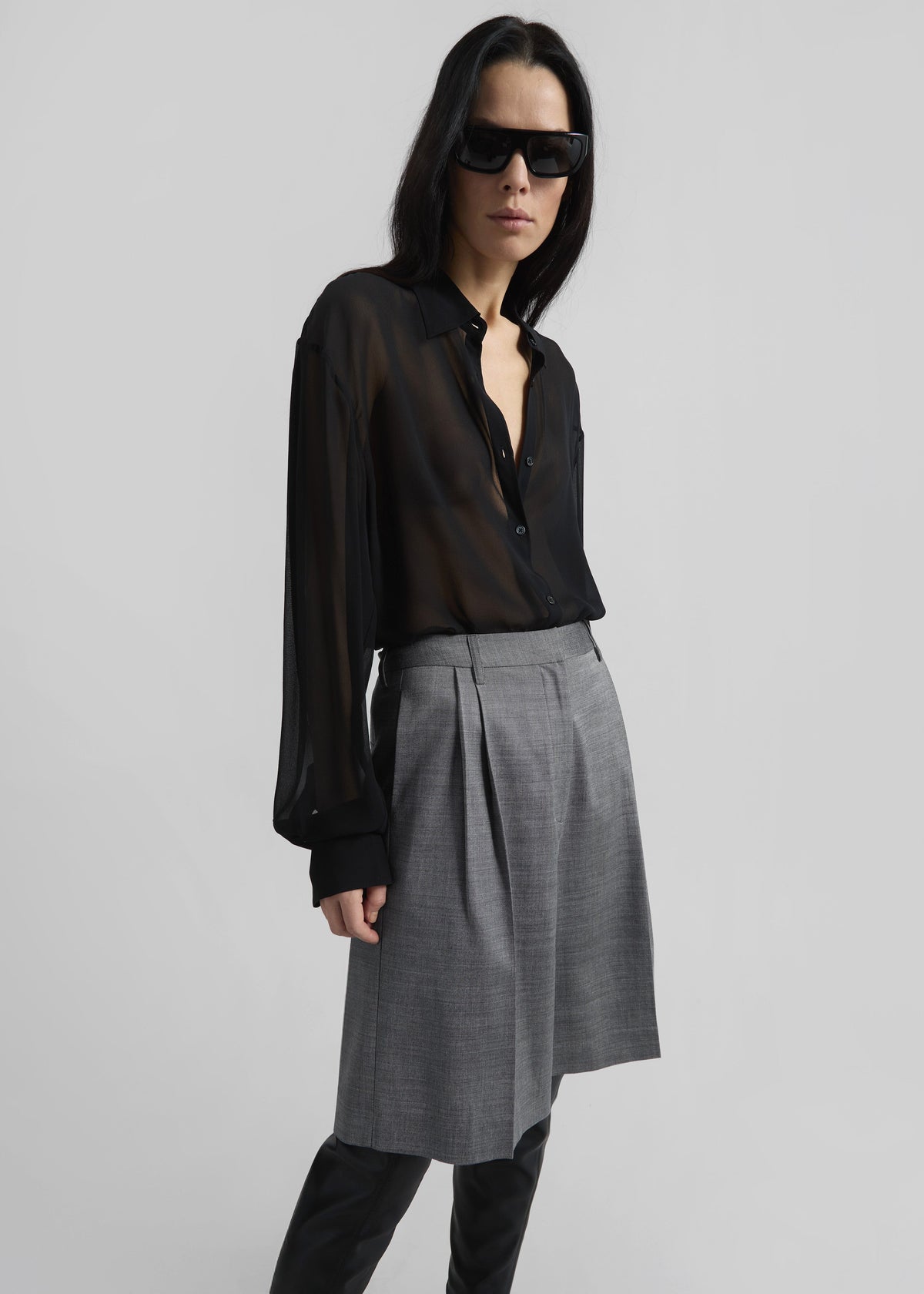 Marfa Pleated Bermuda Shorts - Grey Melange – view 8 of 10