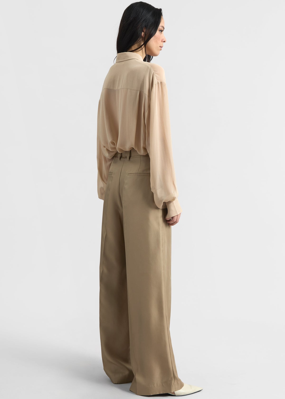 Marfa Pleated Silk Trousers - Beige – view 7 of 8