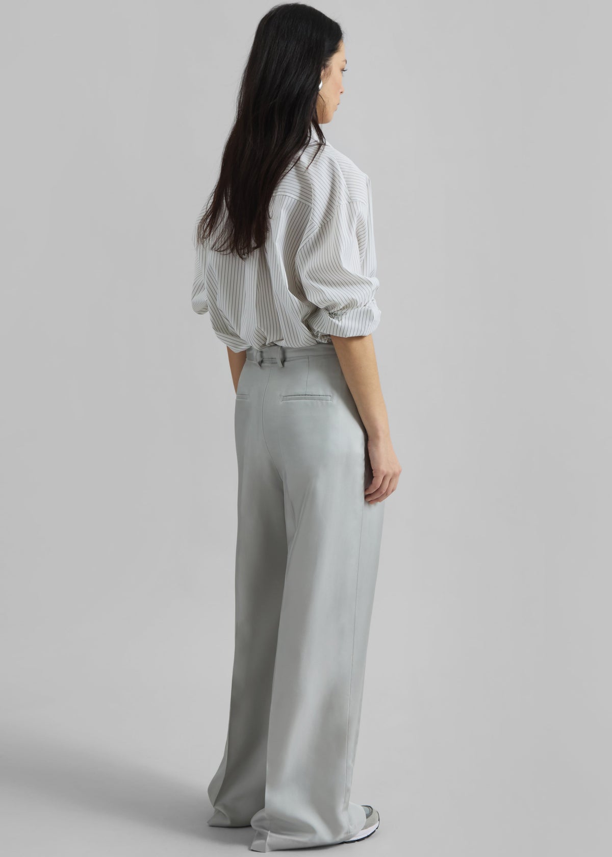 Marfa Pleated Silk Trousers - Grey – view 8 of 9