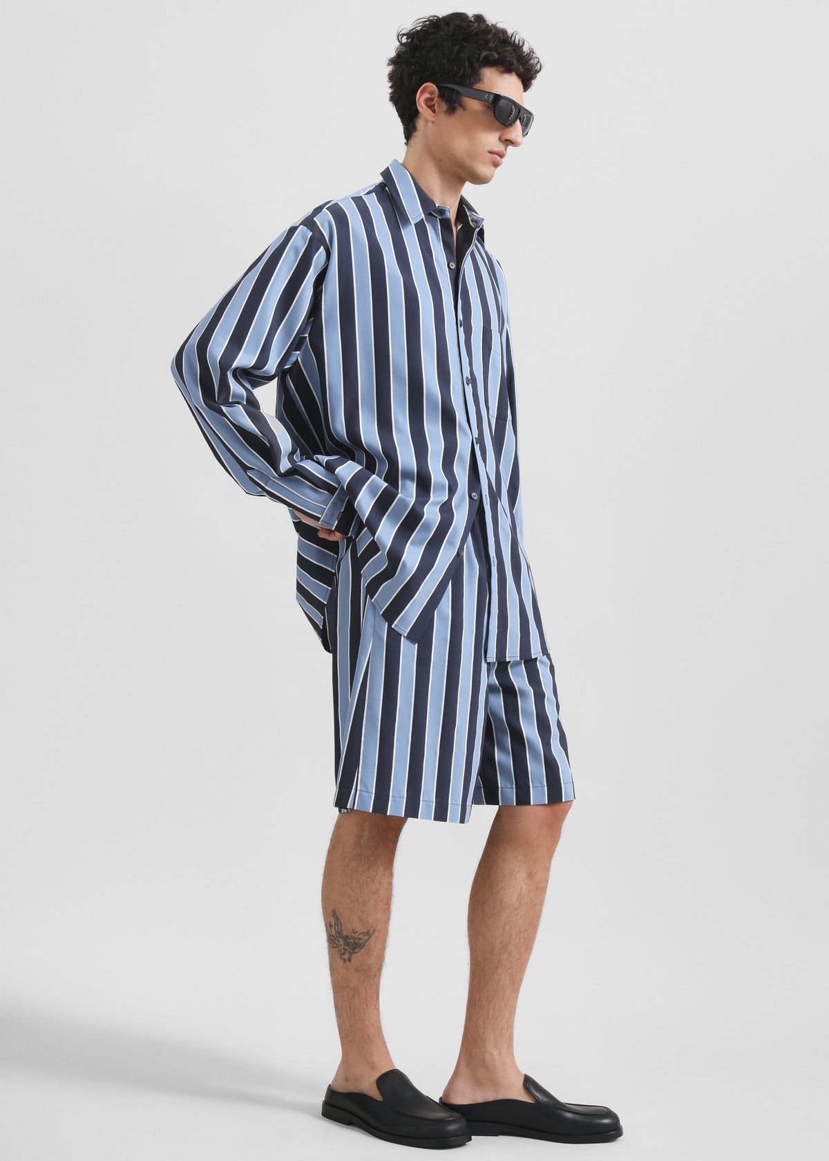 Sinclair Neck Tie Shirt - Navy Stripe – view 3 of 12
