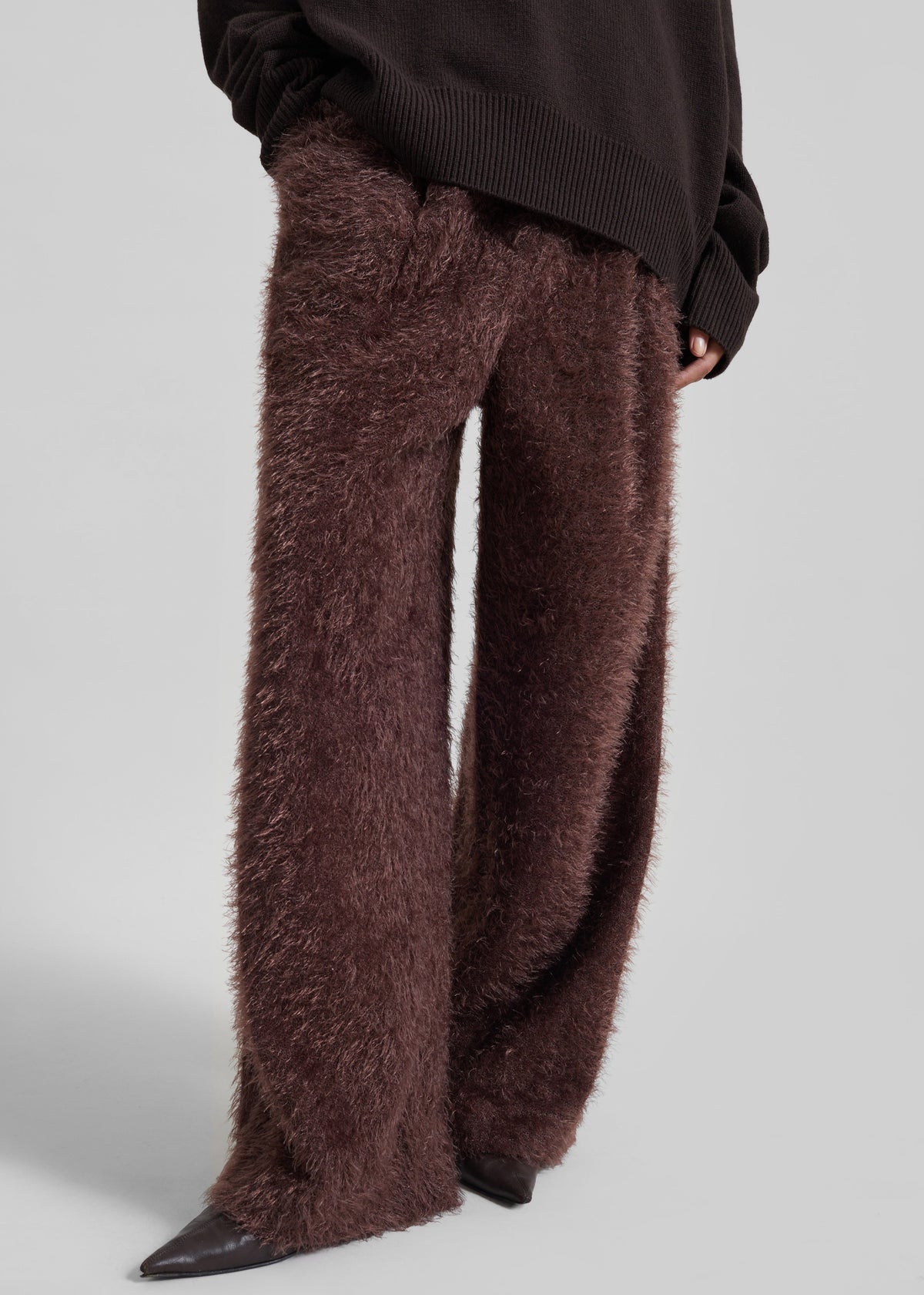 Melker Furry Pants - Mauve Brown – view 9 of 12