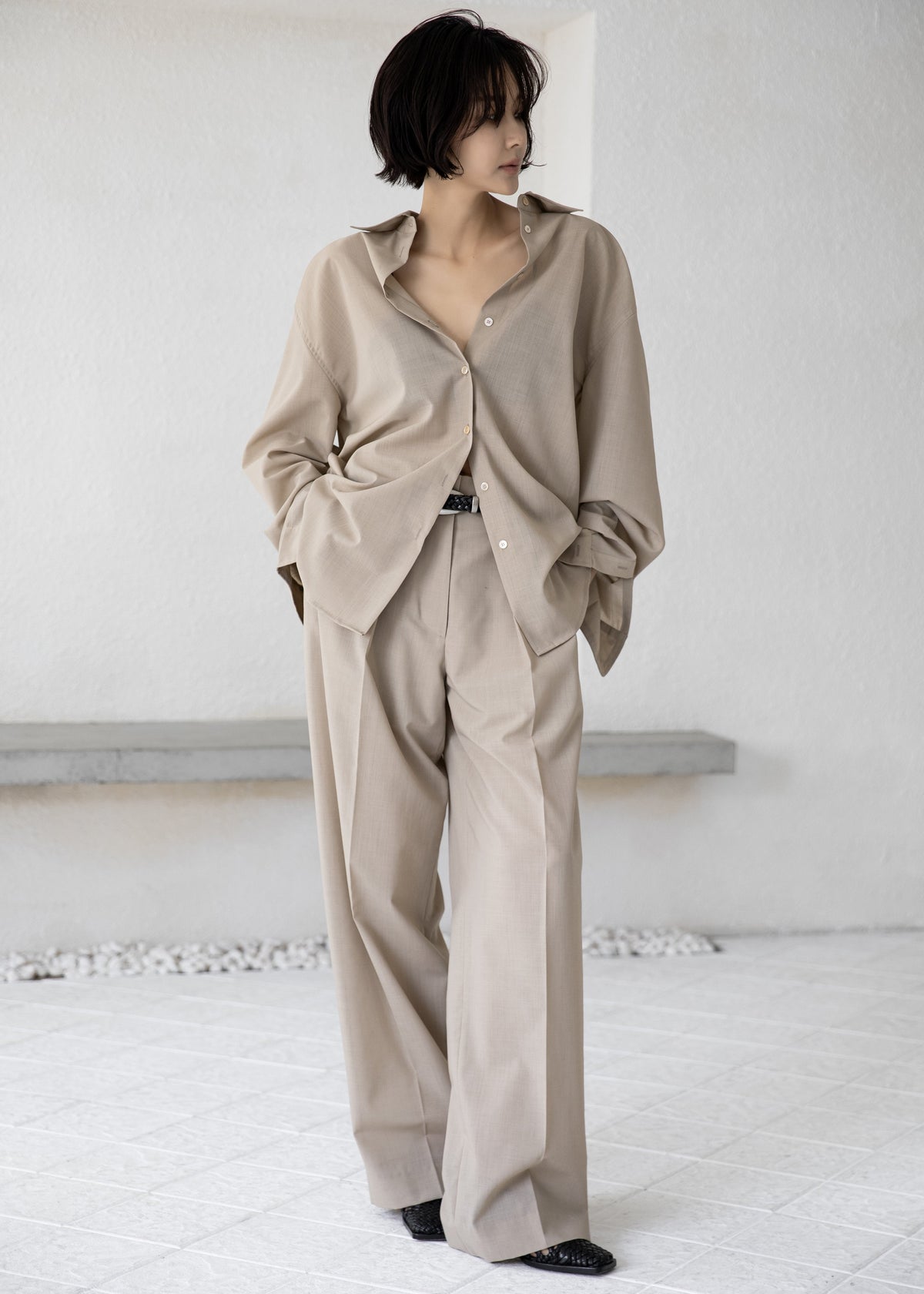 Meslay Sheer Pleated Trousers - Beige – view 11 of 11
