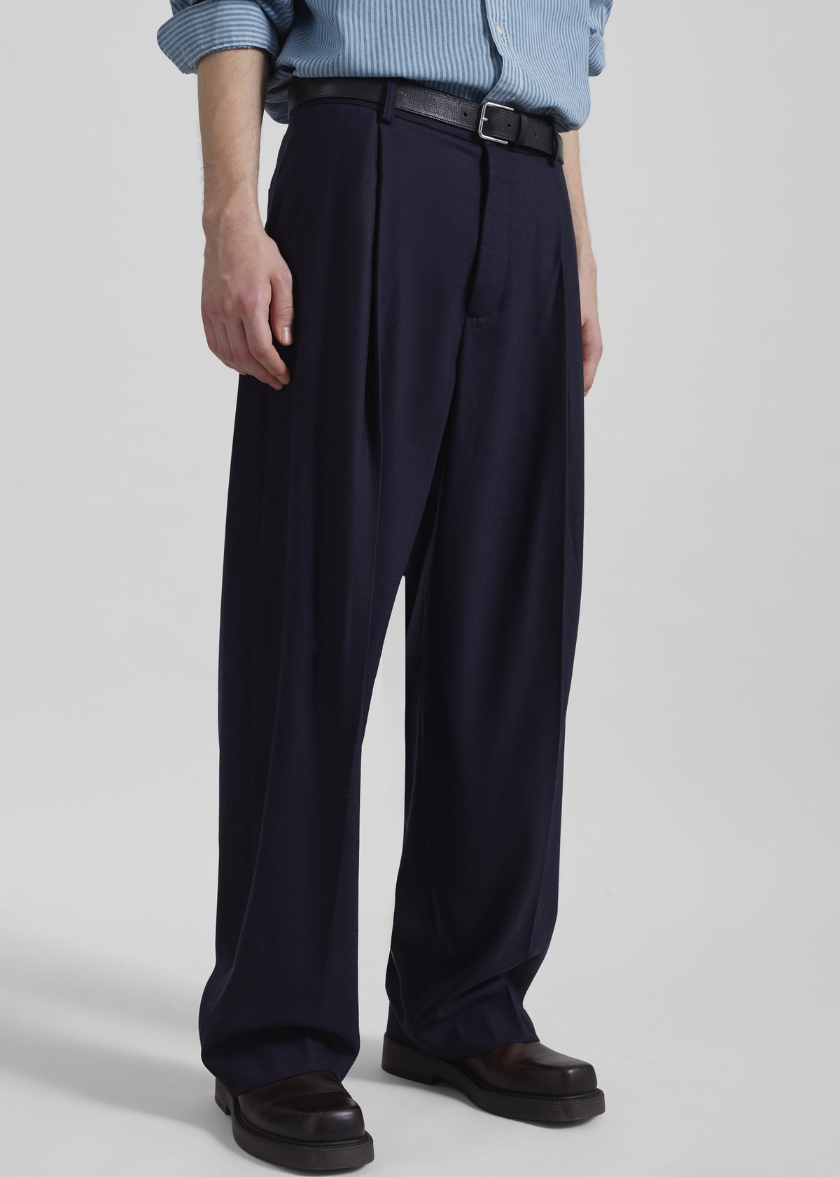 Milton Flannel Trousers - Navy – view 9 of 10
