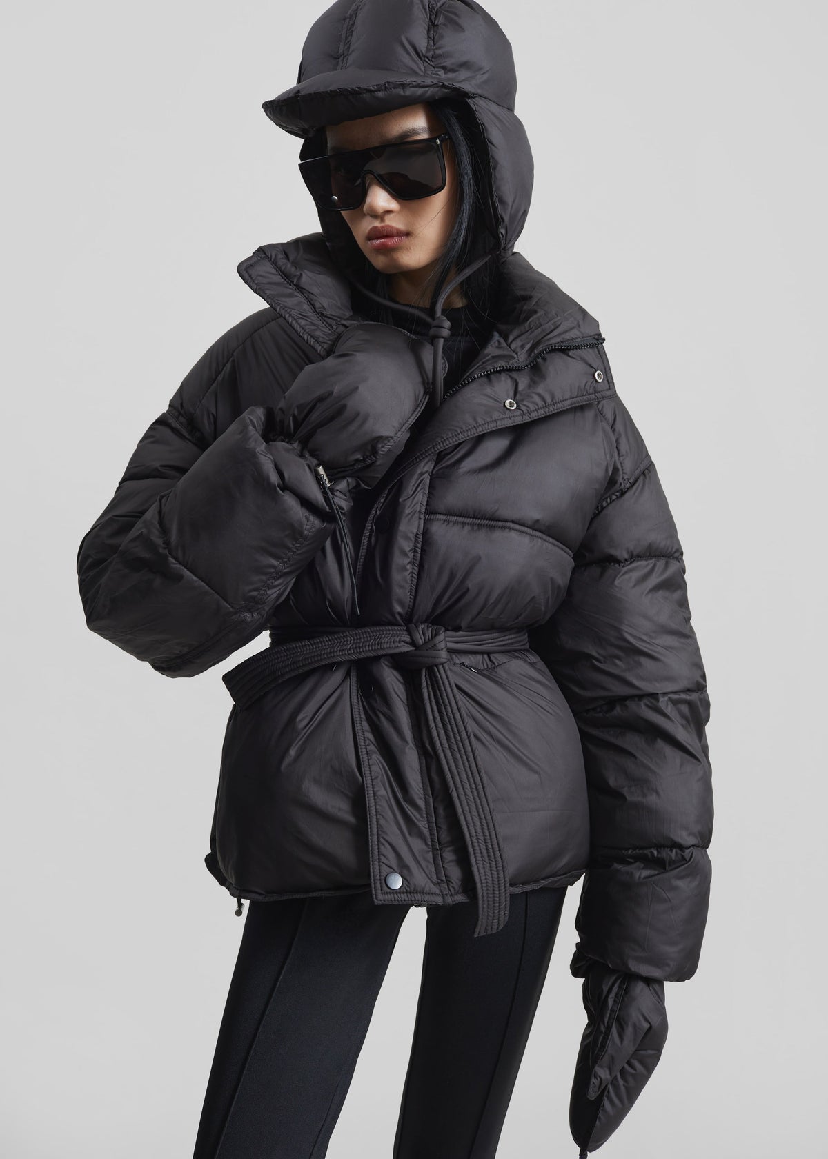 Moena Puffer Jacket & Accessories Set - Black – view 5 of 10