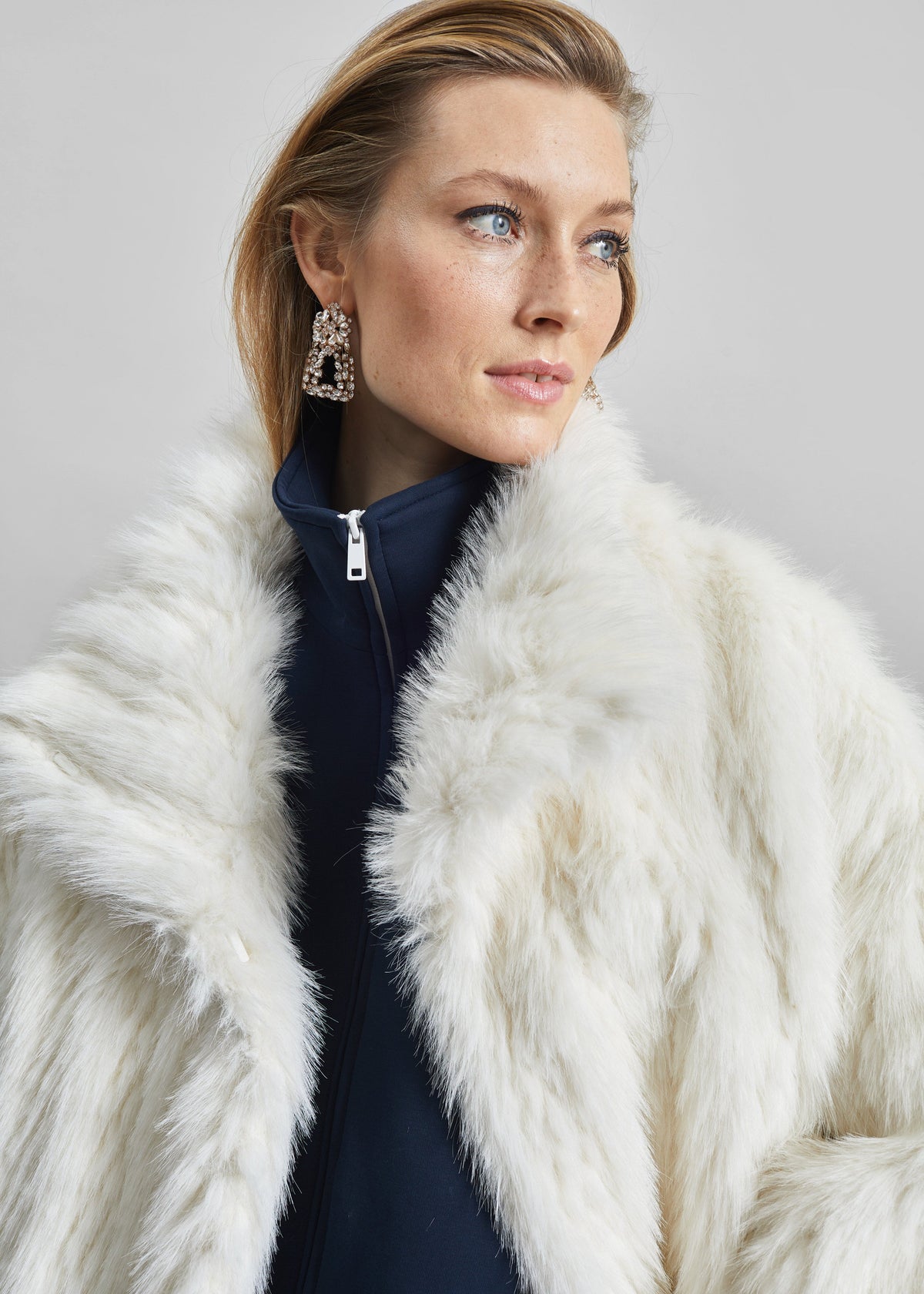 Mortisa Faux Fur Belted Short Coat - Off White – view 6 of 11