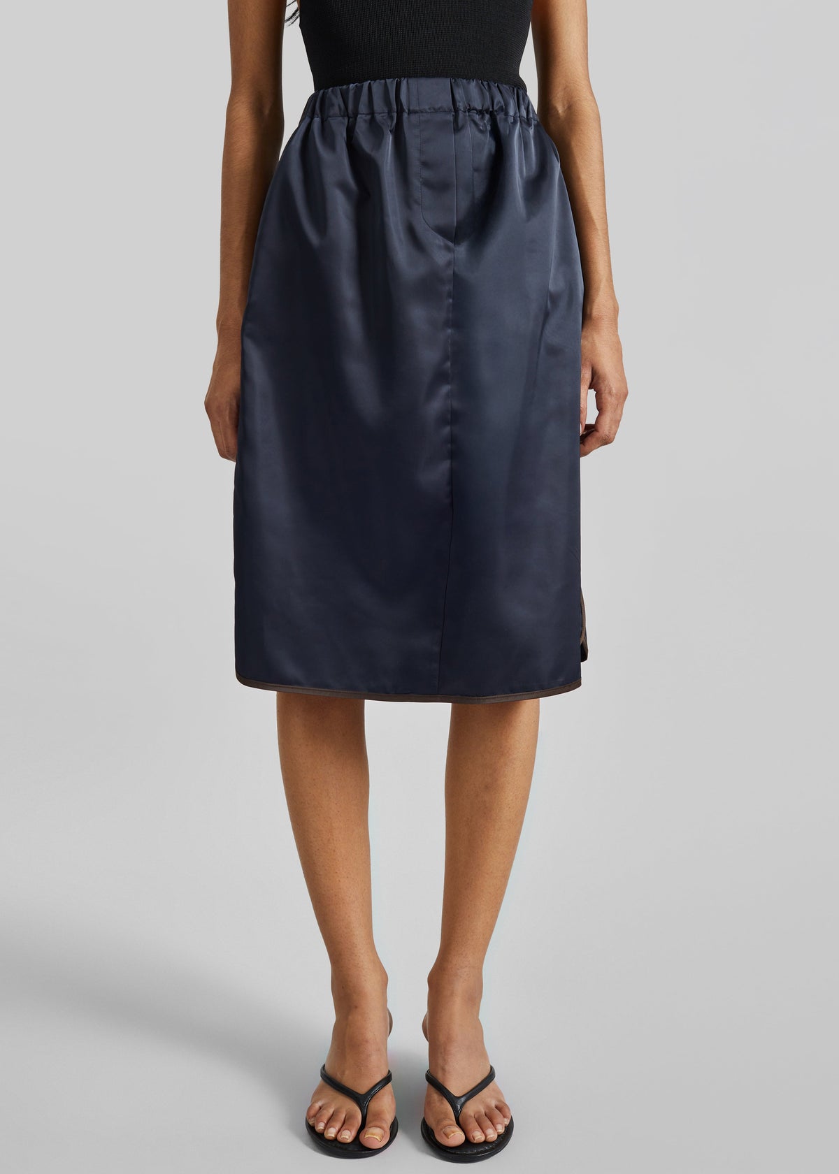 Munich Contrast Piping Midi Skirt - Navy – view 7 of 9