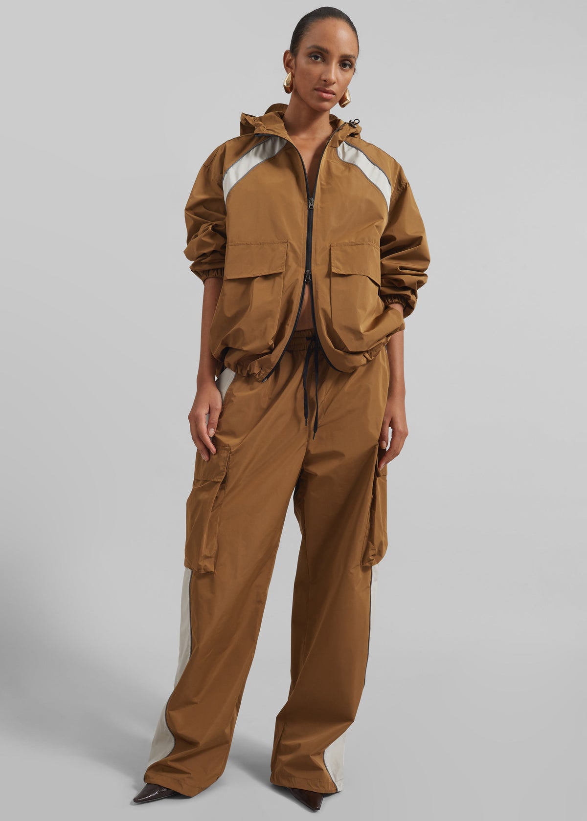 Navan Windbreaker Cargo Jacket - Brown – view 2 of 7