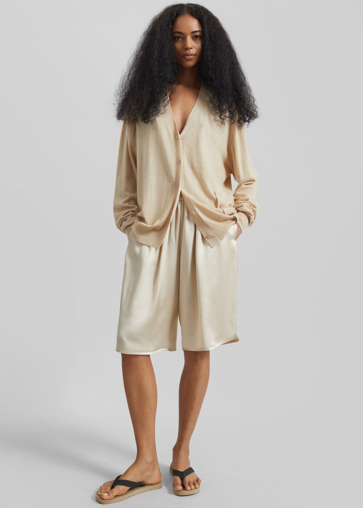 Nelis Silk Bermuda Shorts - Champagne – view 1 of 10