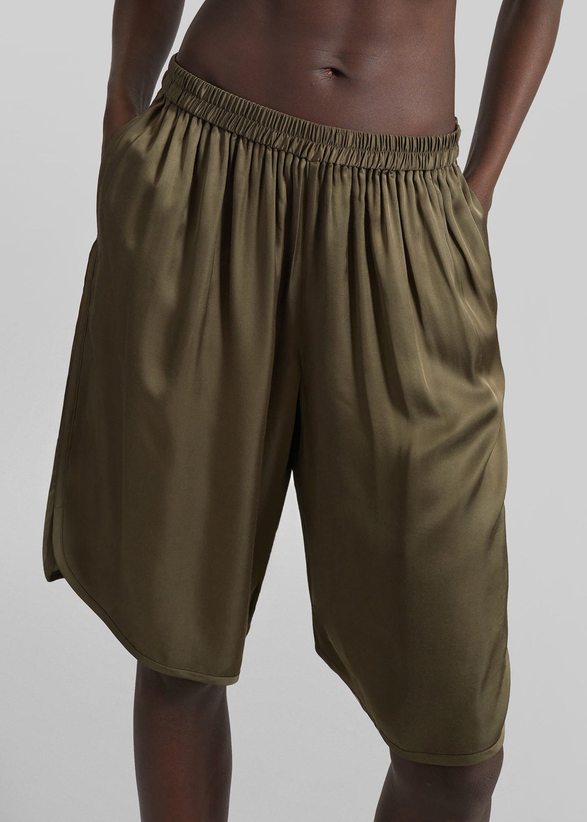 Nelis Silk Bermuda Shorts - Olive – view 3 of 5