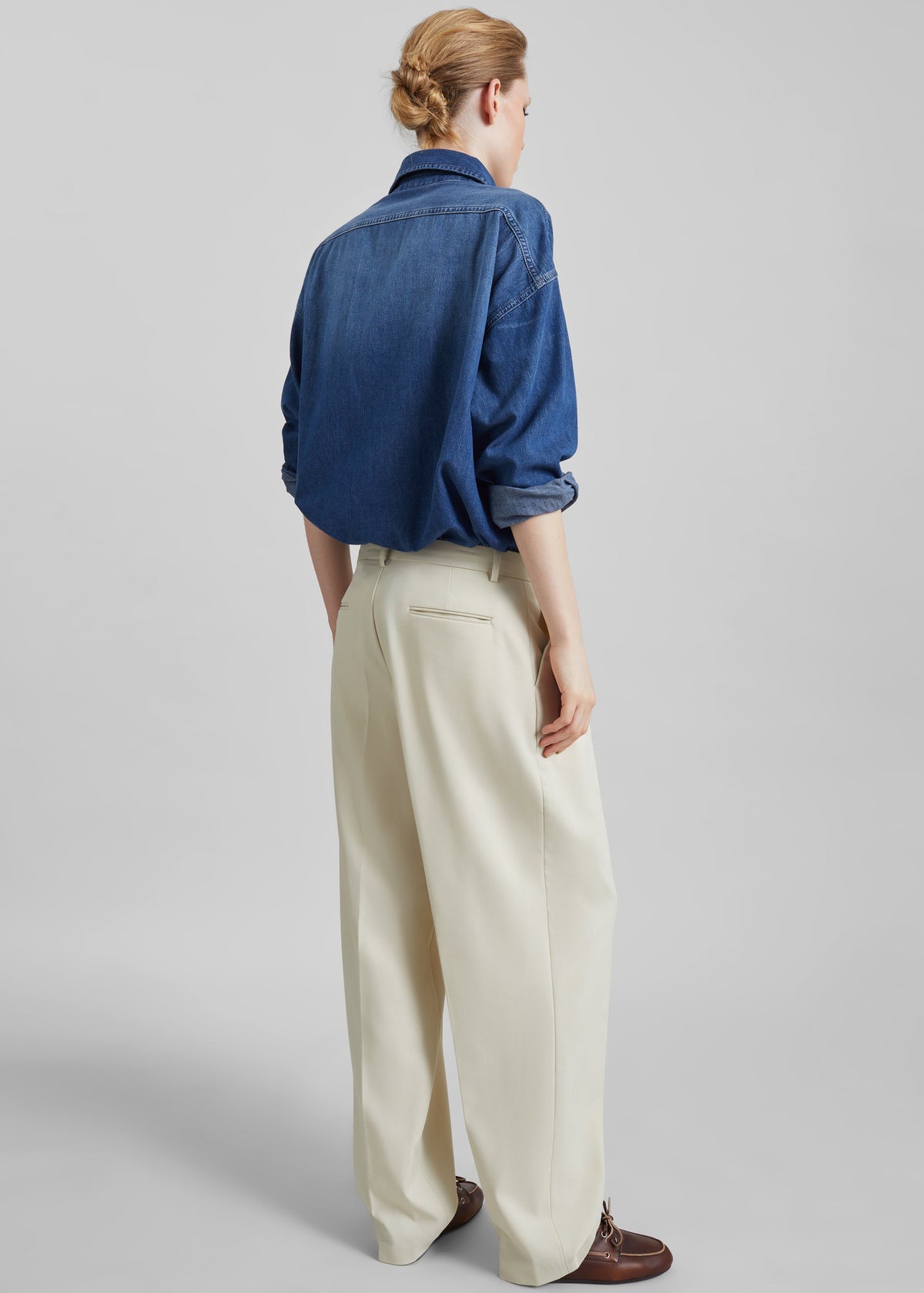 Neria Pleated Trousers - Light Beige – view 6 of 7