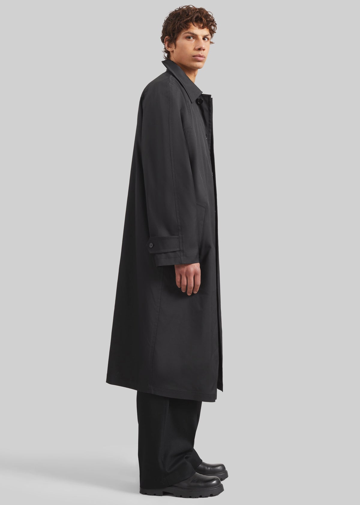 Nils Raglan Sleeve Trench Coat - Black – view 6 of 9